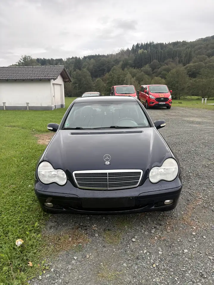 Mercedes-Benz C 200 CDI Classic, foto 2