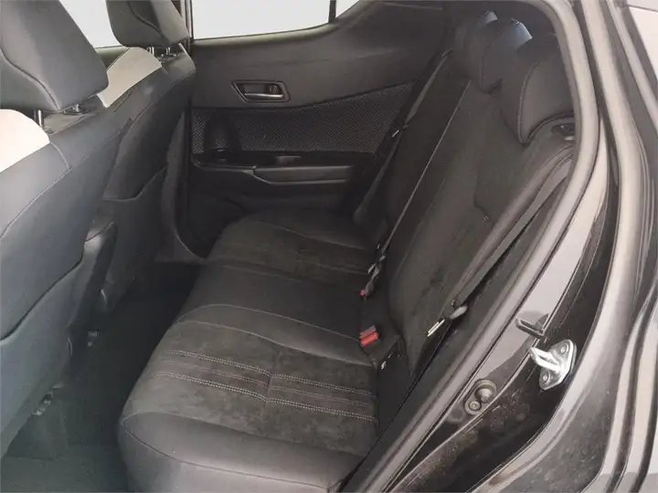 Toyota C-HR 180H GR SPORT Black Edition 2022, foto 11