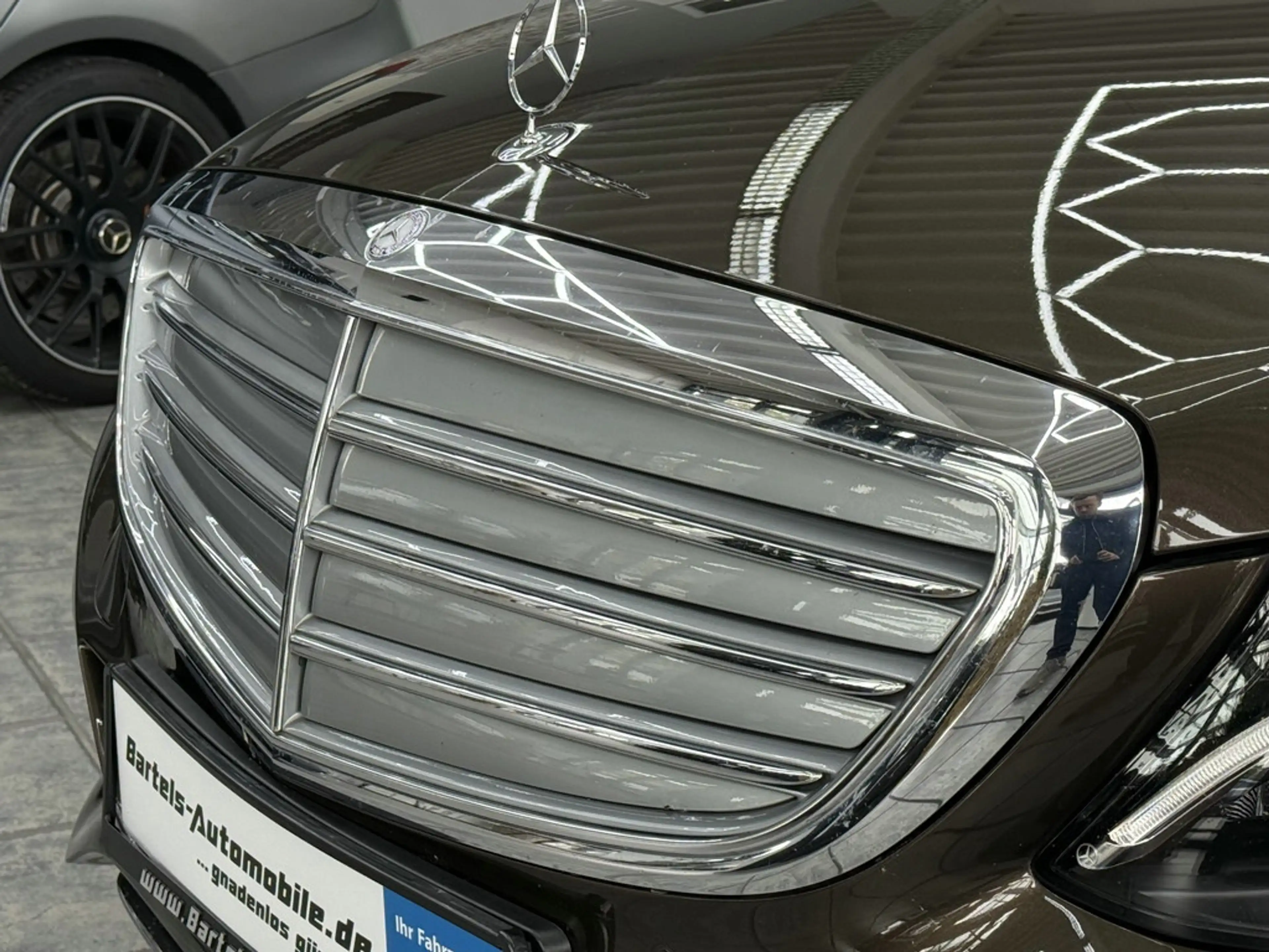 Mercedes-Benz C 250 CGI Exclusive, LED, Leder, Comand, Pano — photo 10