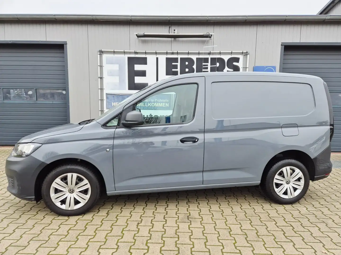 Volkswagen Caddy Cargo 2.0 TDI AHK/BT/DAB+/COOL&SOUND/TÜV Grau - 2