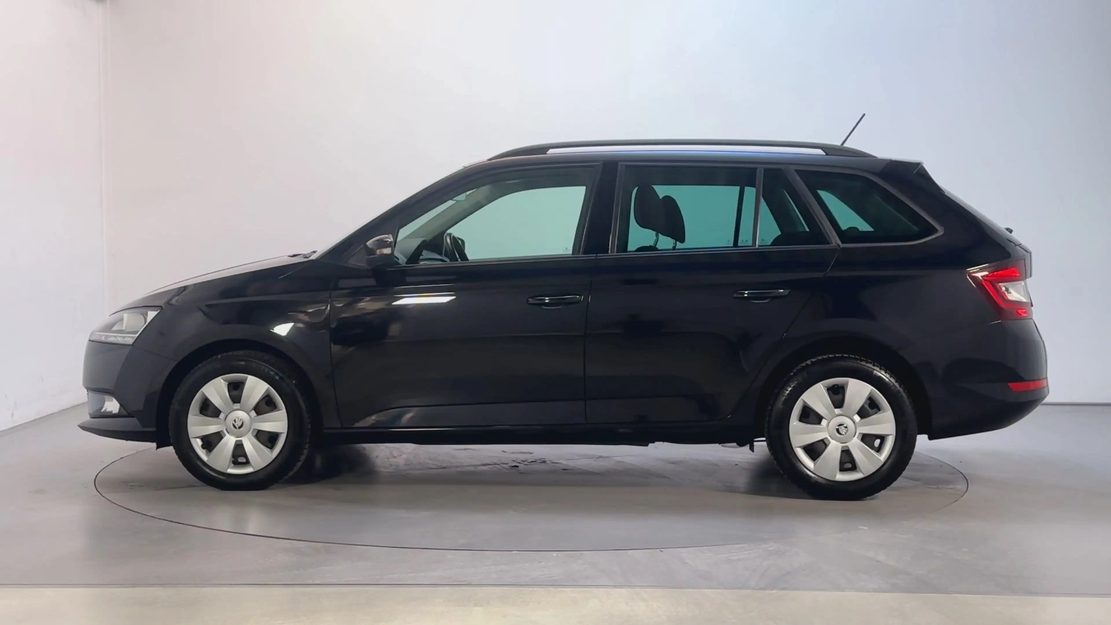 Skoda Fabia Combi 1.0 TSI DSG Ambition Climate Control Parkeer — photo 16