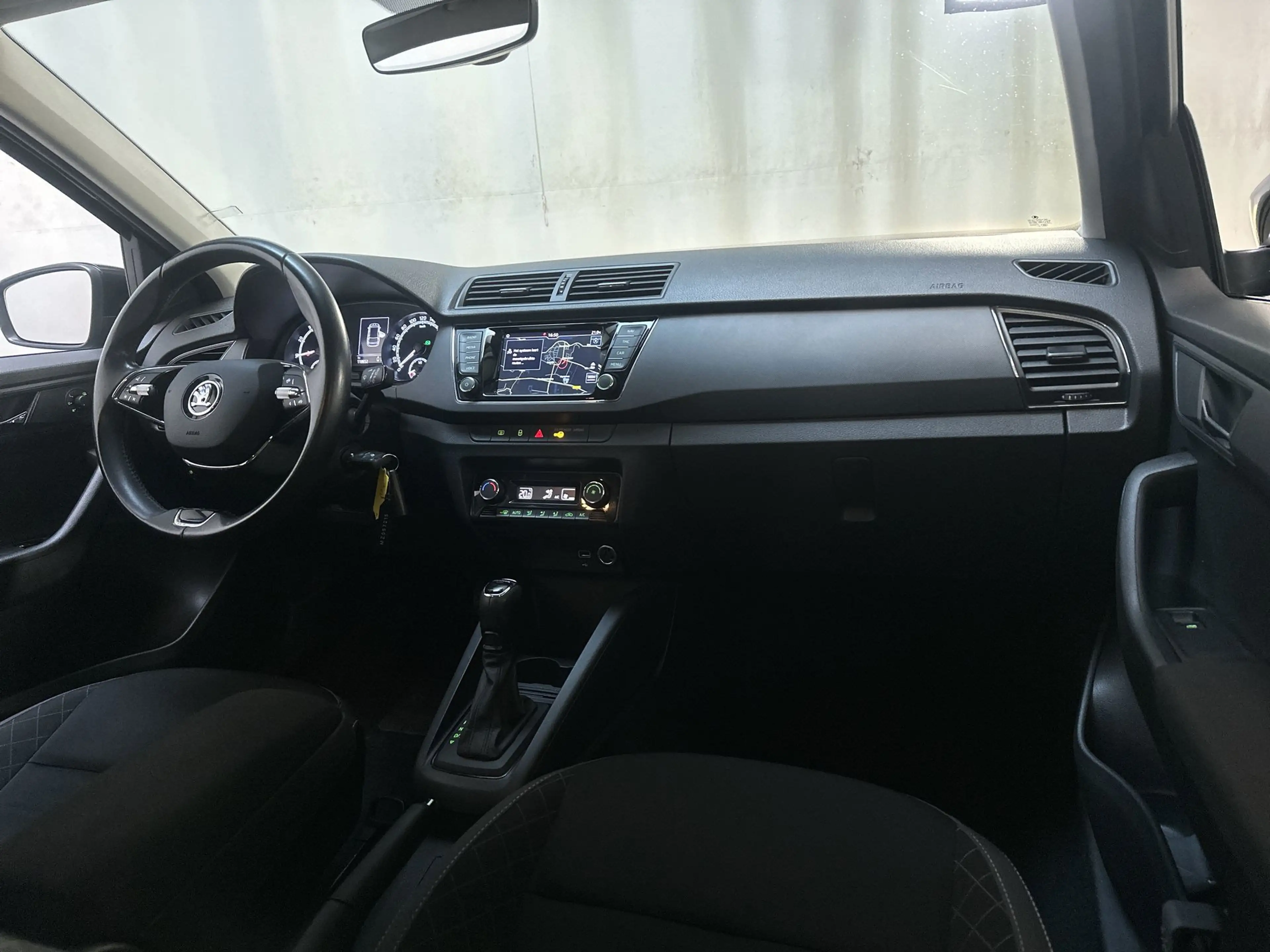 Skoda Fabia Combi 1.0 TSI DSG Ambition Climate Control Parkeer — photo 2