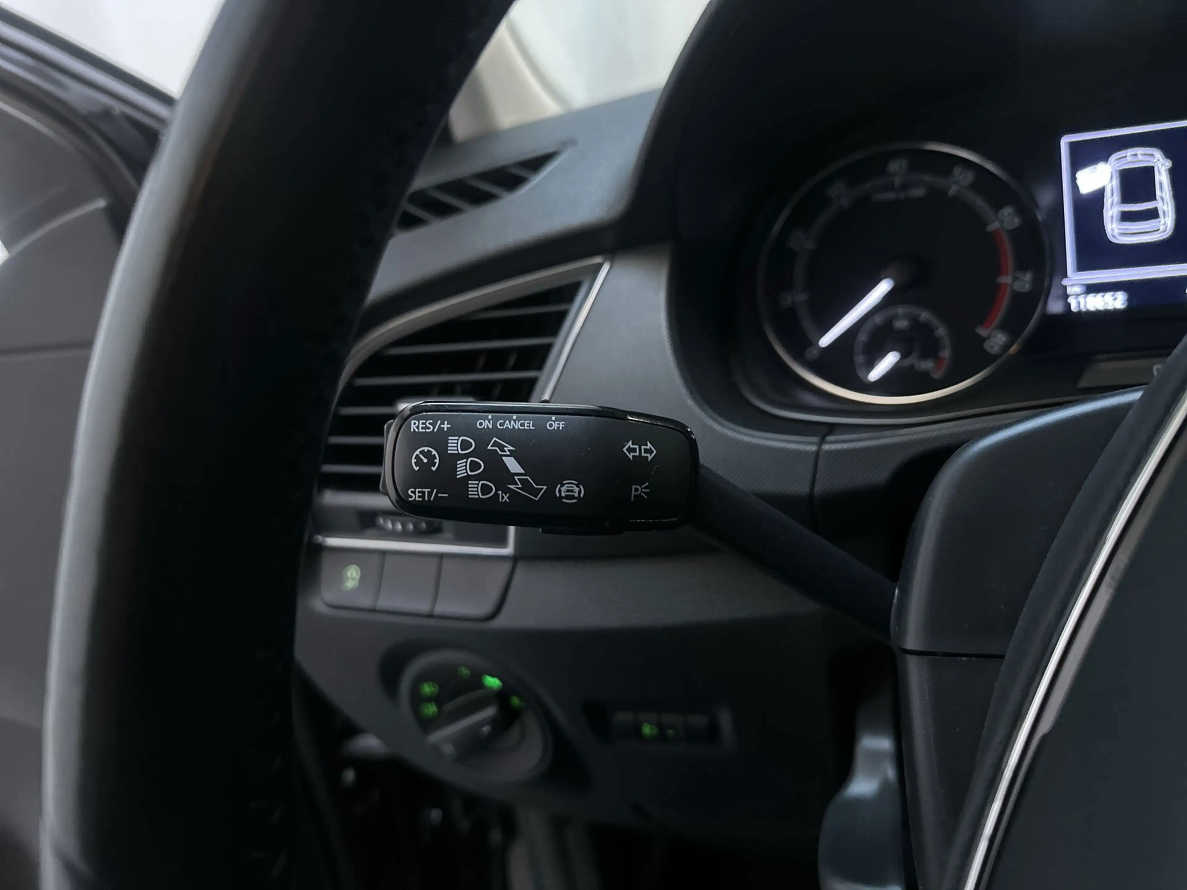 Skoda Fabia Combi 1.0 TSI DSG Ambition Climate Control Parkeer — photo 21
