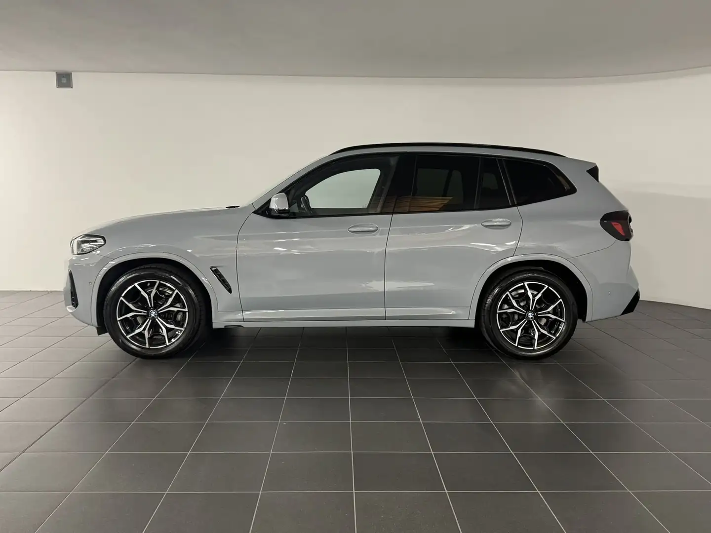 BMW X3 xDrive20d 48V Grau - 2
