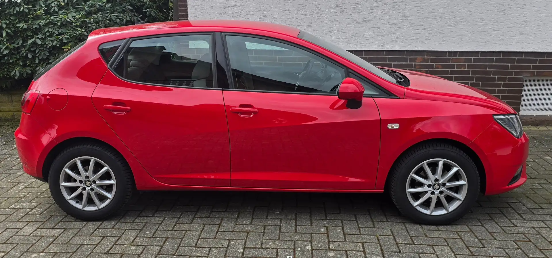 SEAT Ibiza Ibiza  5-Türer 1.0 Eco TSI S Rot - 2