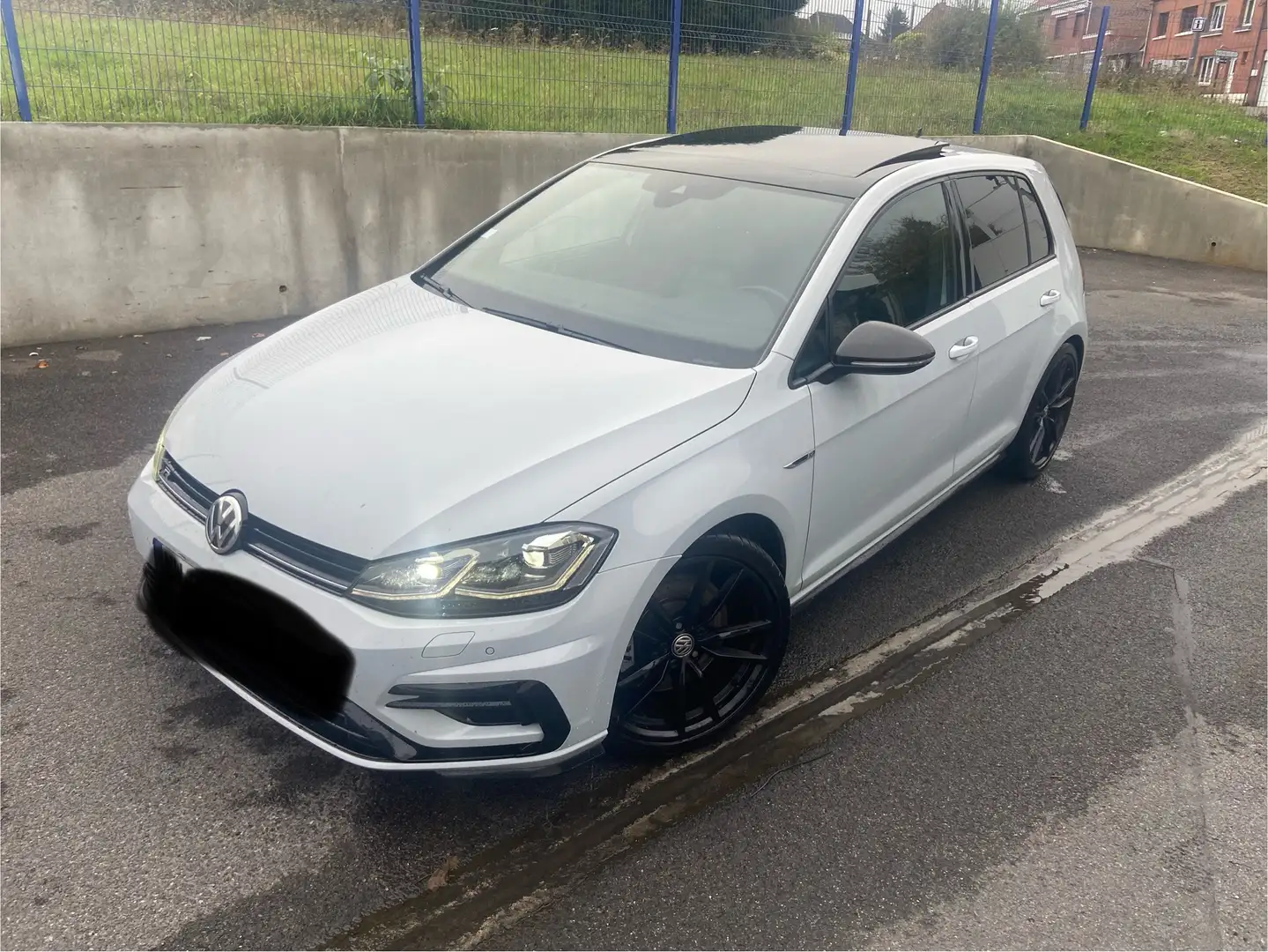 Volkswagen Golf R Blanc - 1