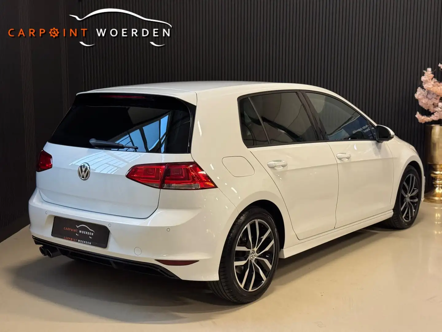 Volkswagen Golf 1.4 TSI R-LINE | Bi-XENON | MASSAGE STOEL | STOELV Weiß - 2