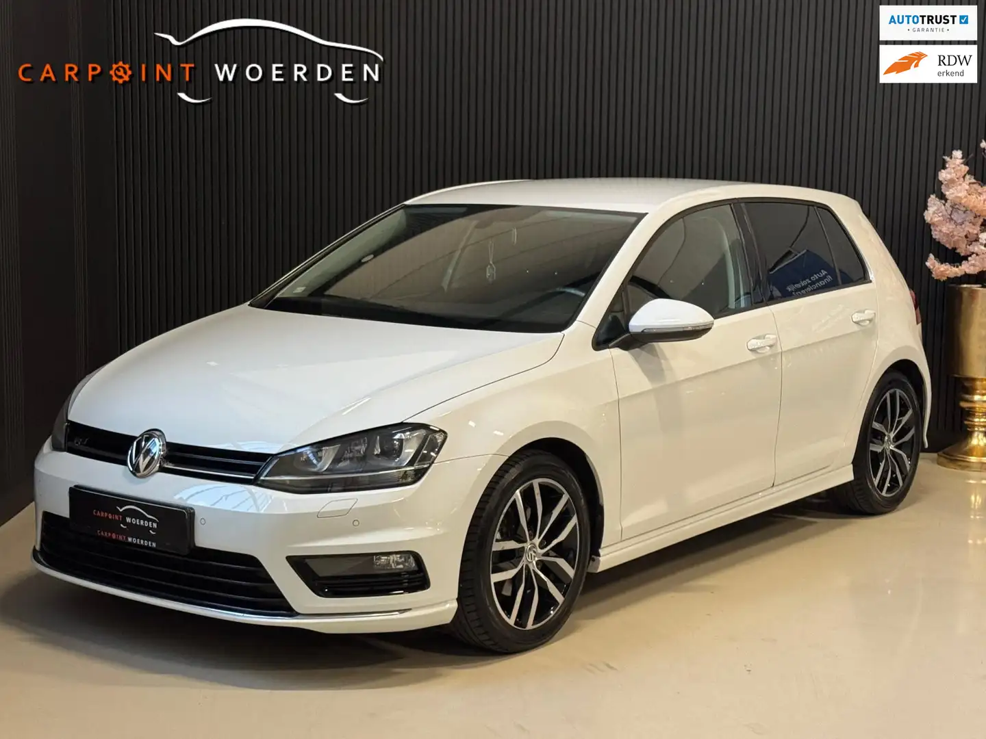 Volkswagen Golf 1.4 TSI R-LINE | Bi-XENON | MASSAGE STOEL | STOELV Weiß - 1