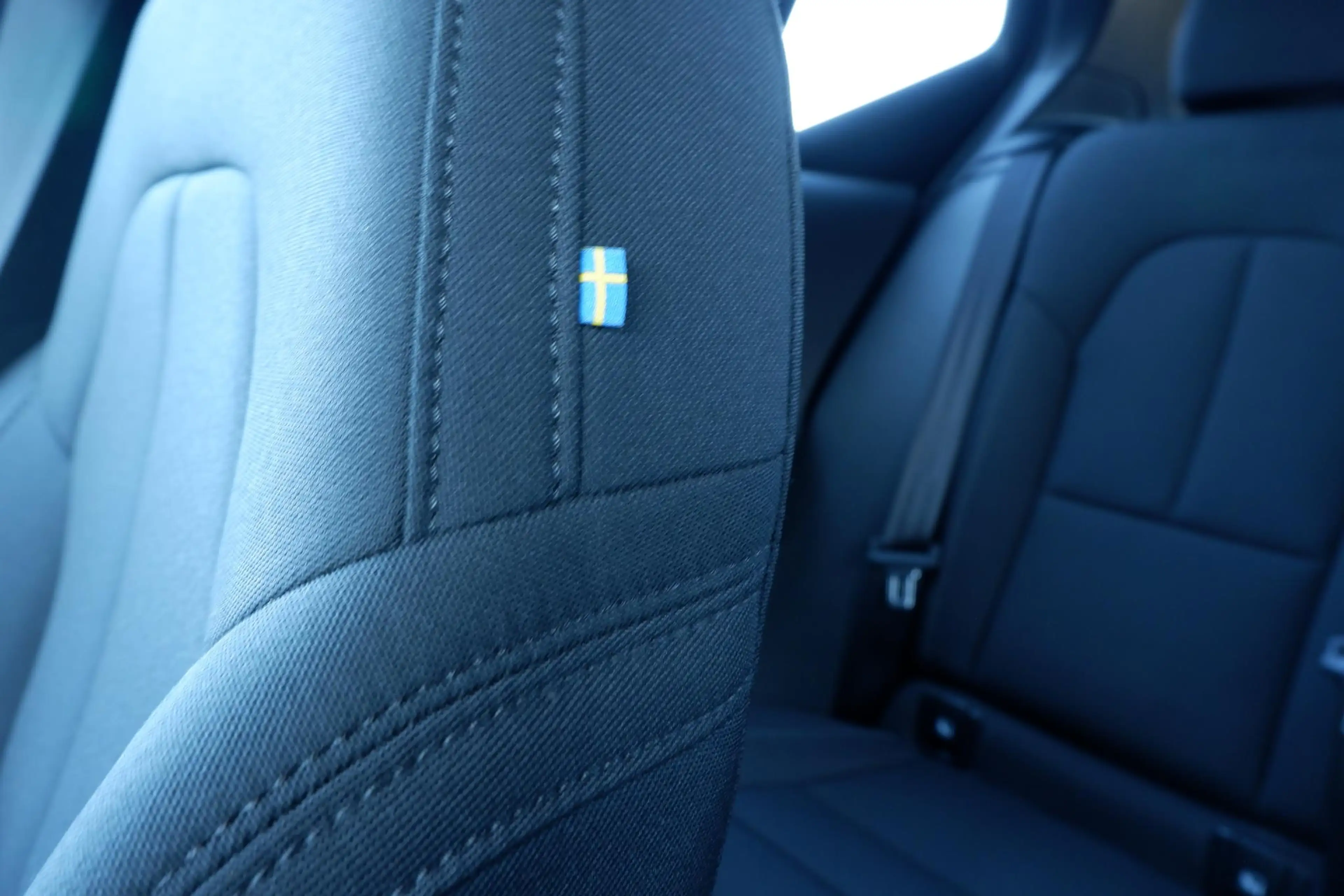 Volvo EX40 Single Motor Extended Range Core 82 kWh Adaptieve — photo 10