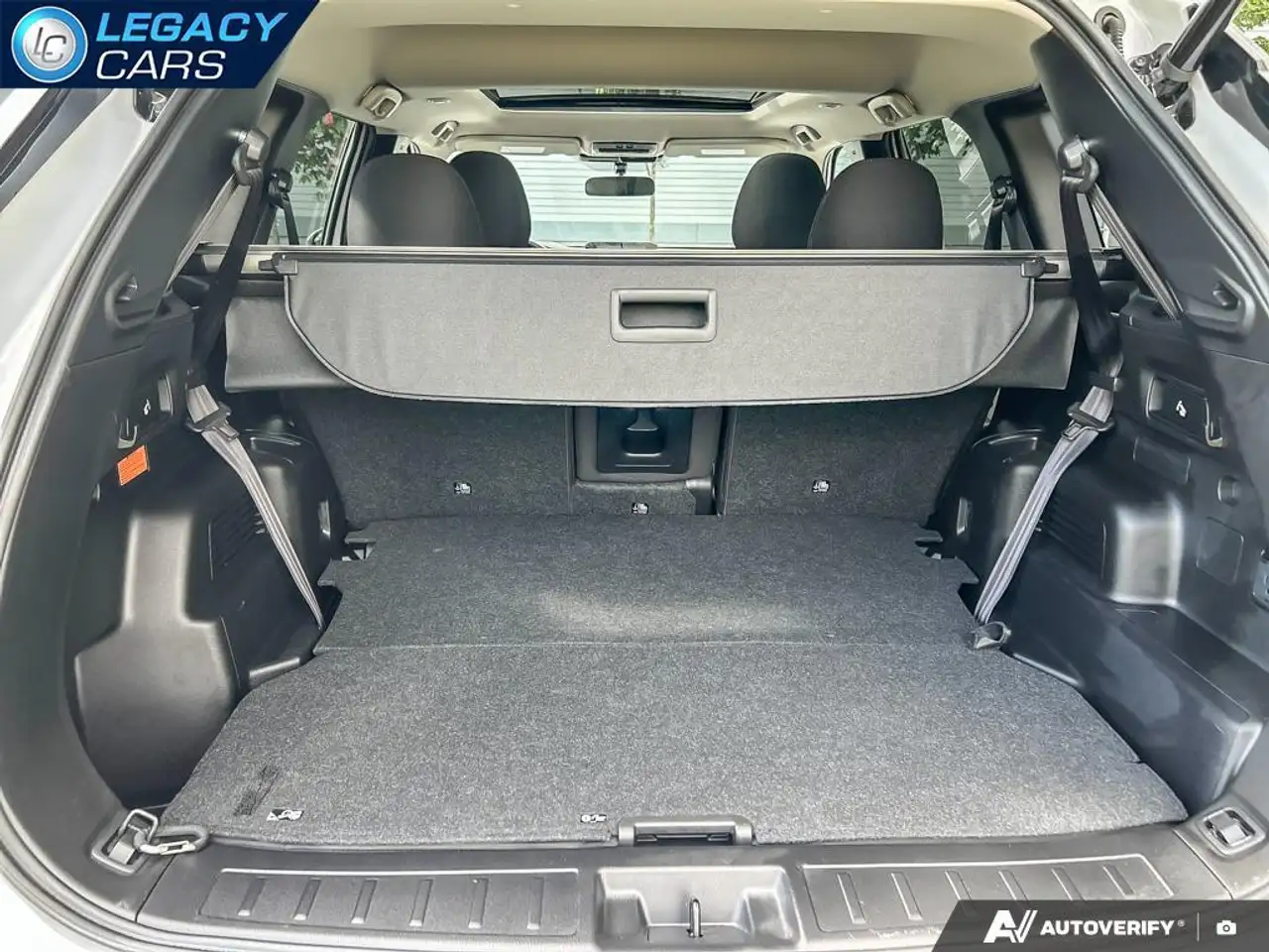 Mitsubishi Outlander снимка Mitsubishi Outlander