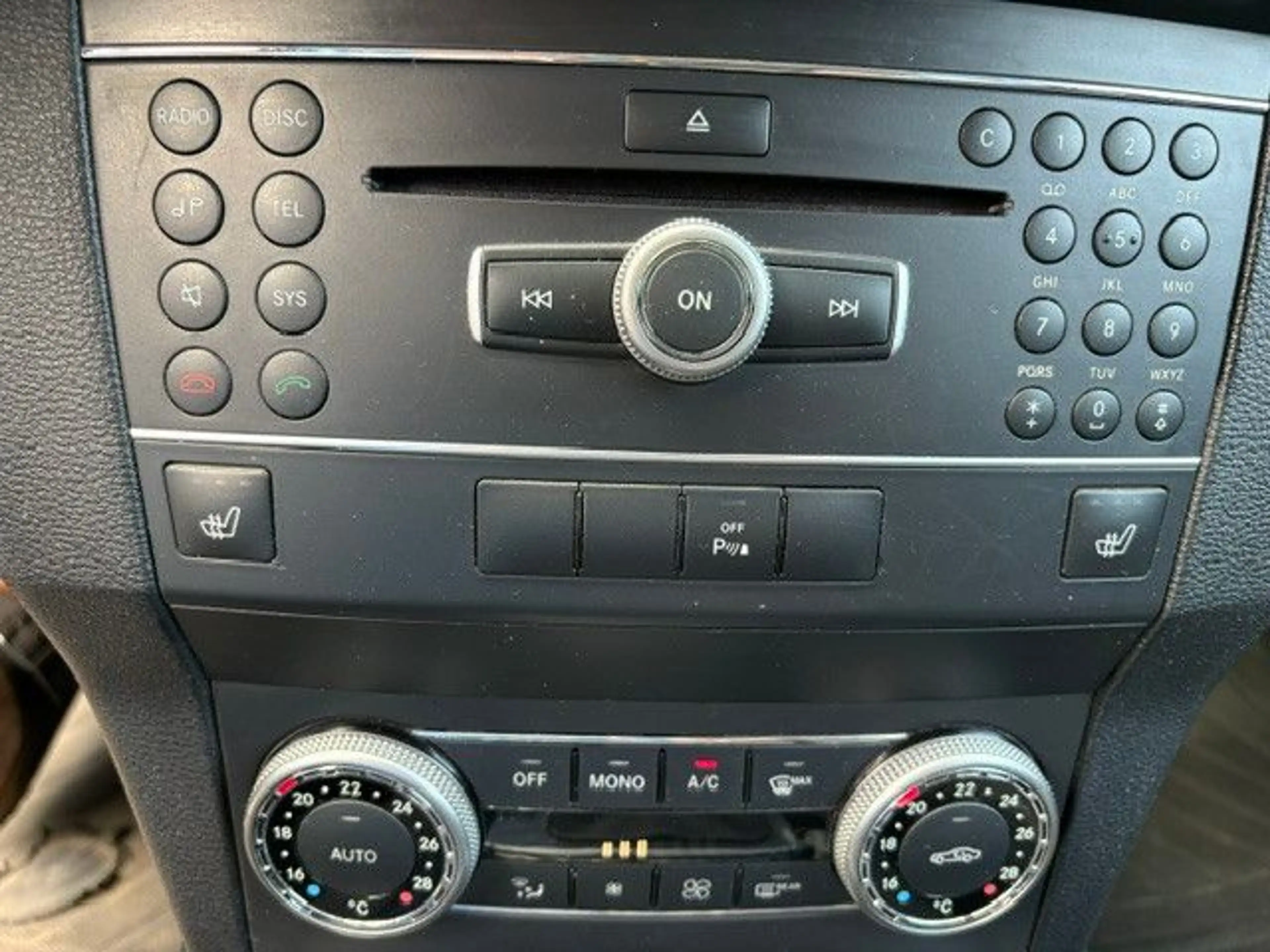Mercedes-Benz GLK 220 CDi 4Matic AUTOMATIC Sport SHZ AHK — photo 11
