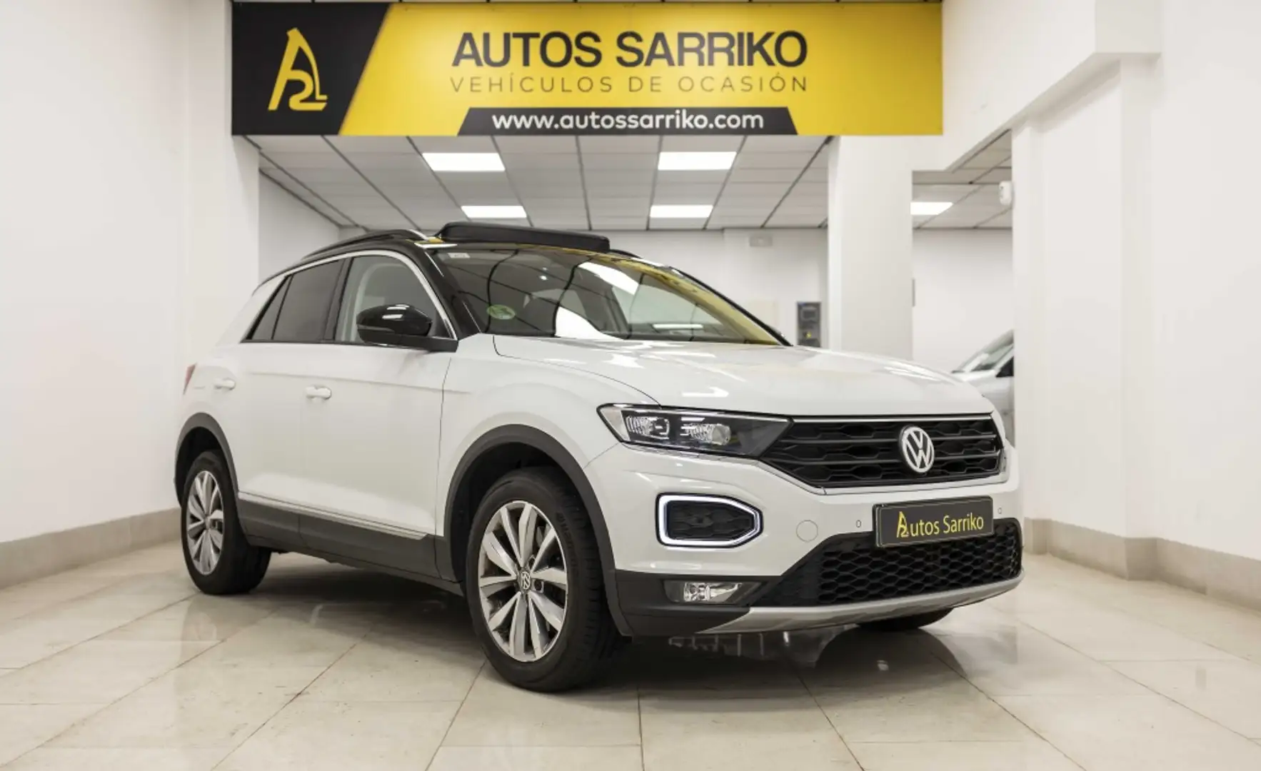 Volkswagen T-Roc 1.0 TSI Advance Style Blanc - 1