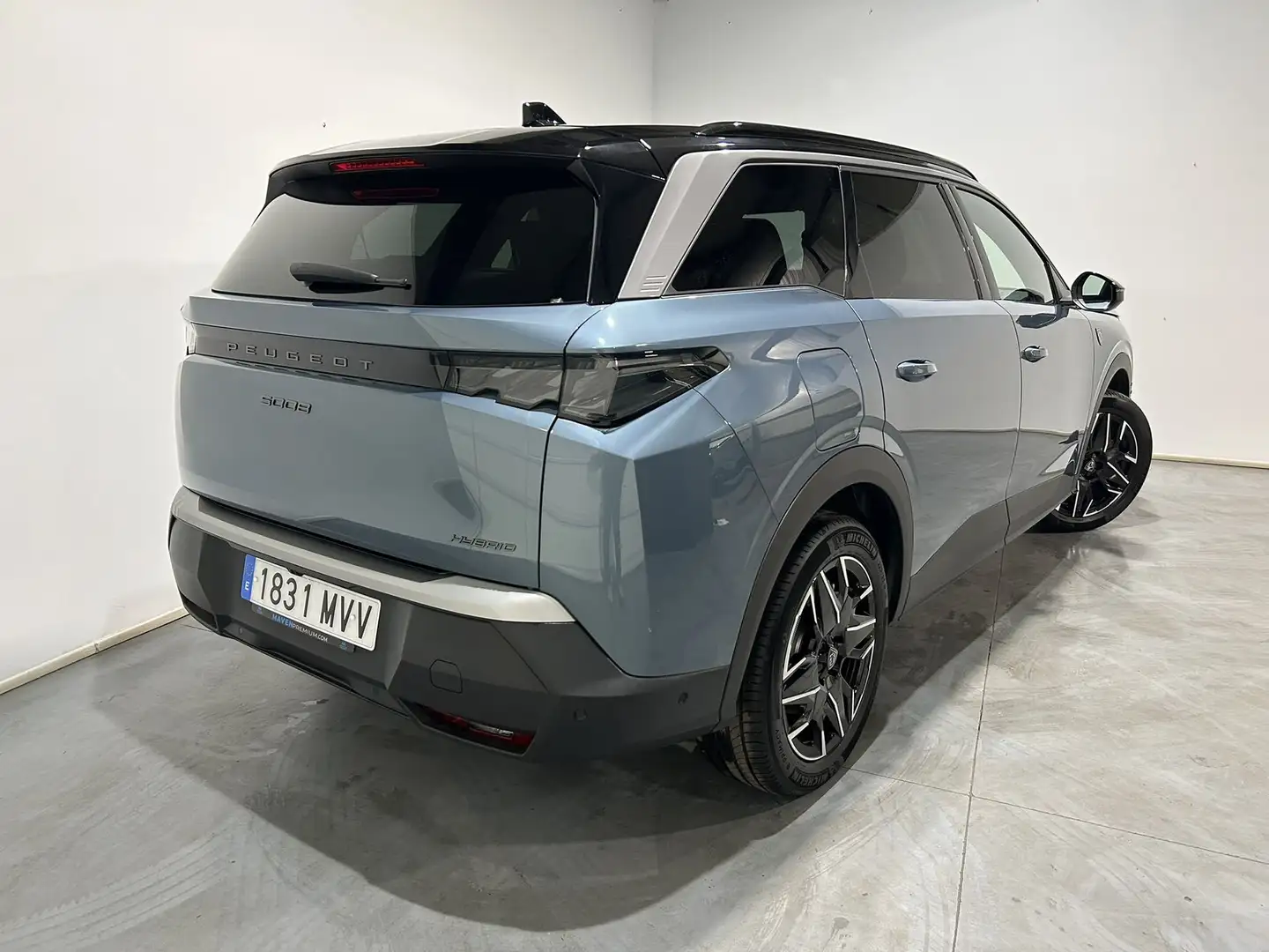 Peugeot 5008 Hybrid 136 Allure eDCS6 Bleu - 2