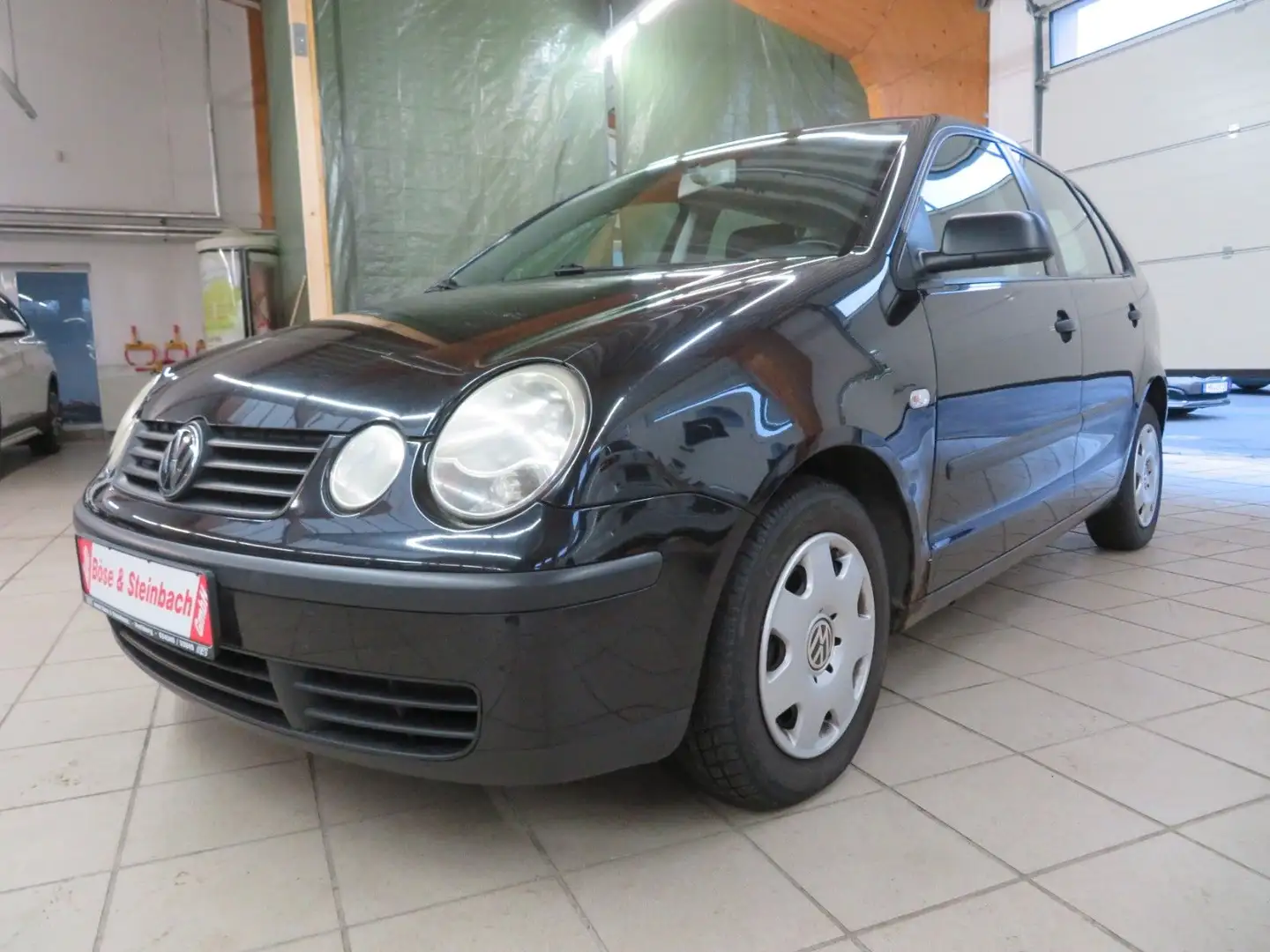 Volkswagen Polo IV Basis*Klima*ZV Negro - 1