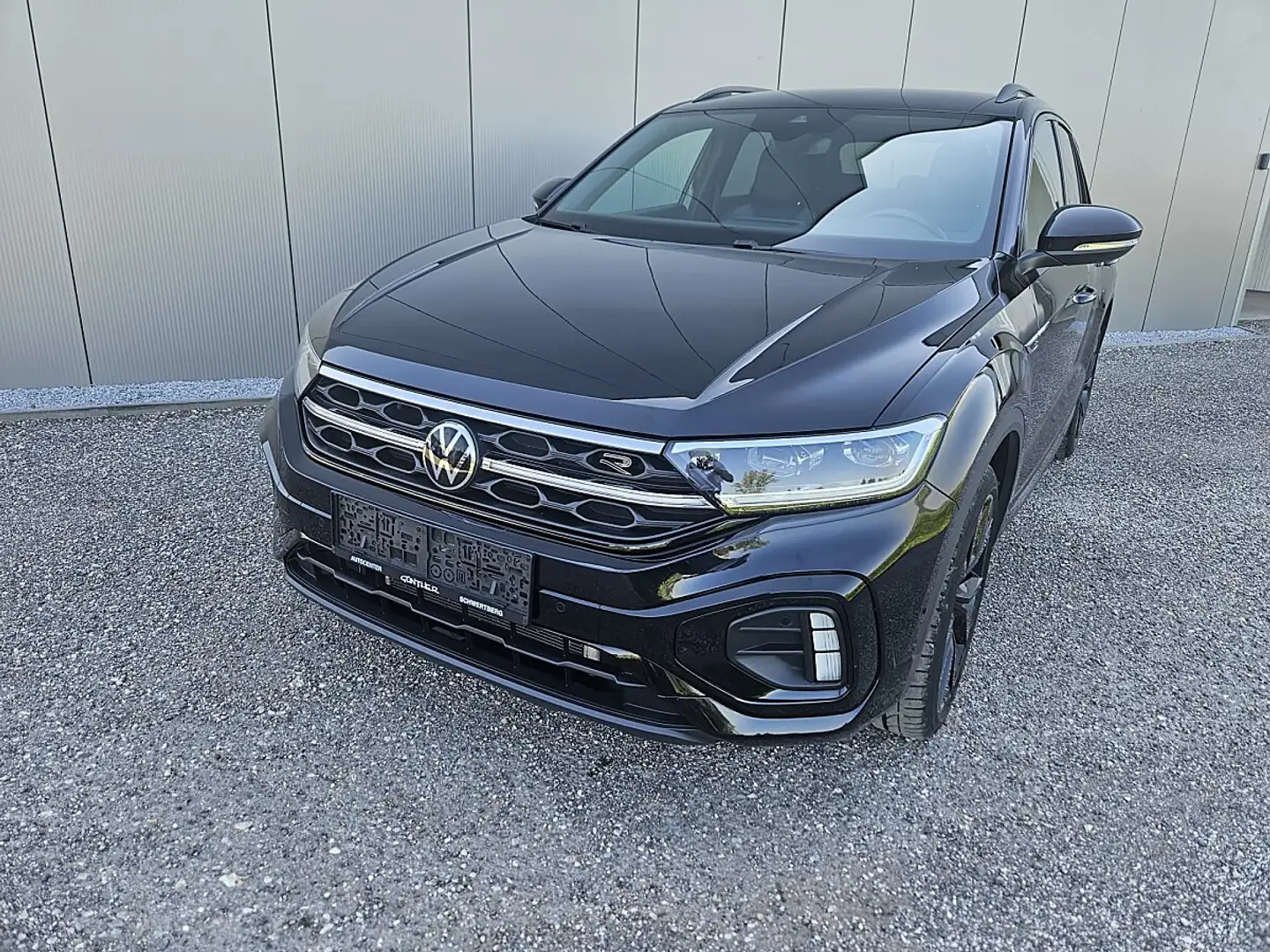 Volkswagen T-Roc 1.5 TSI ACT R-Line OPF (EURO 6d) Schwarz - 1