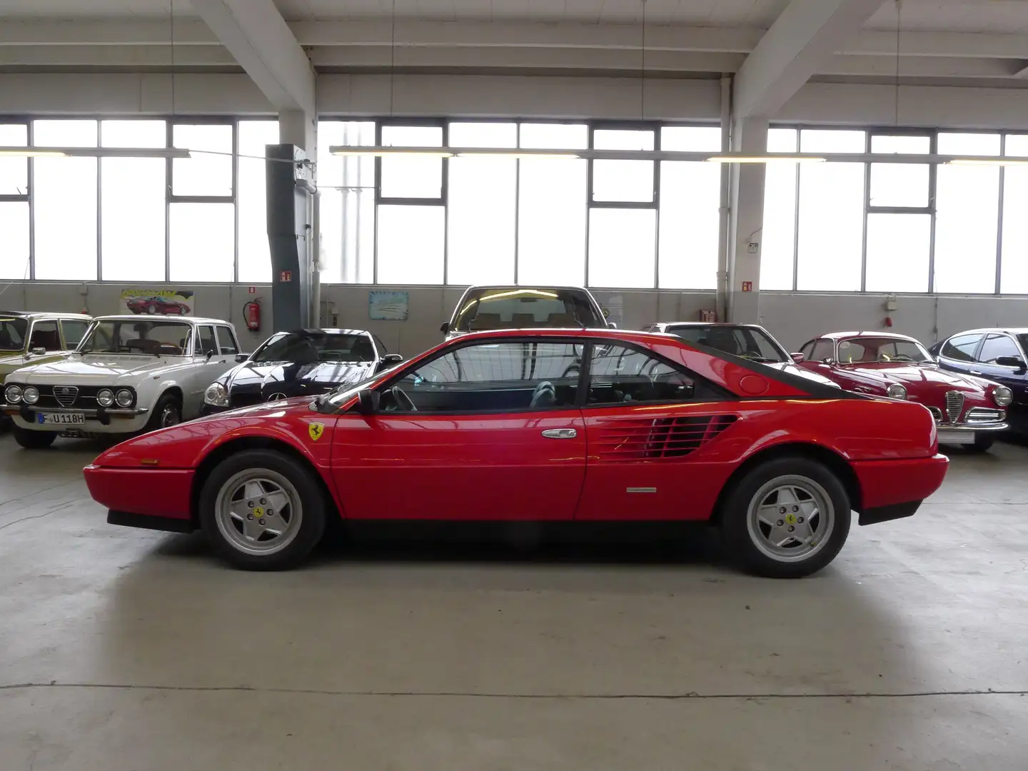 Ferrari Mondial 3.2 QV, sehr gepflegt, deutsches Auto, Service neu Rojo - 2