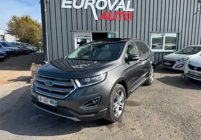 Ford Edge 2.0 TDCi 210 Titanium 4x4 SIEGE CUIR BLANC TOIT OUVRANT BOITE AUTO