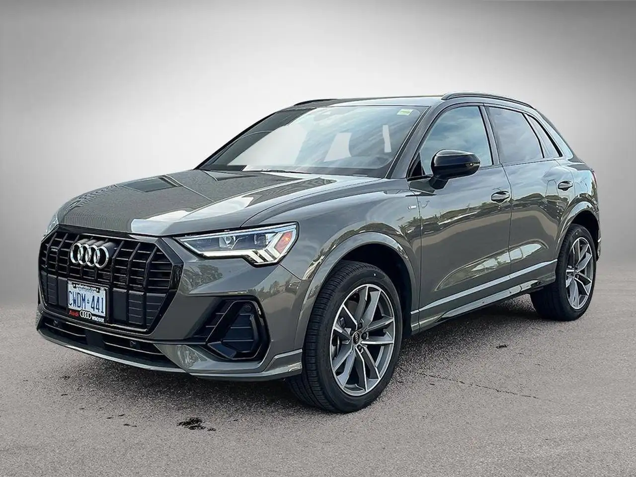 Audi Q3 снимка Audi Q3