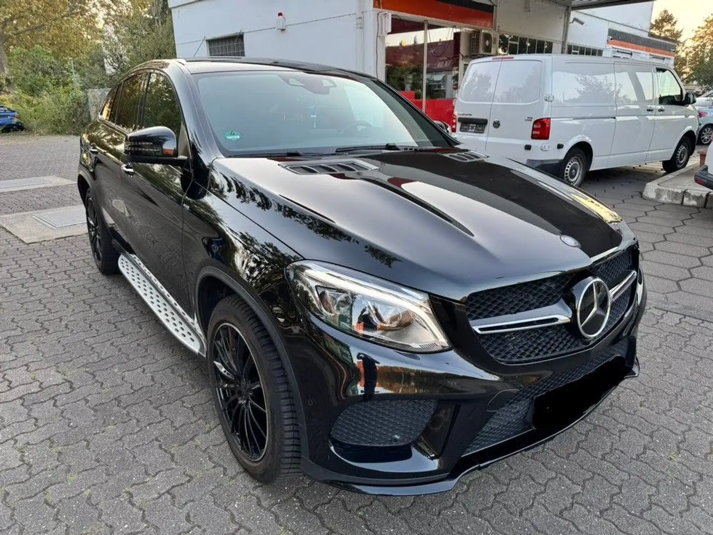 Mercedes-Benz GLE 350 d AMG LINE SPORT PANO MASSAGESITZ DISCTR Schwarz - 1