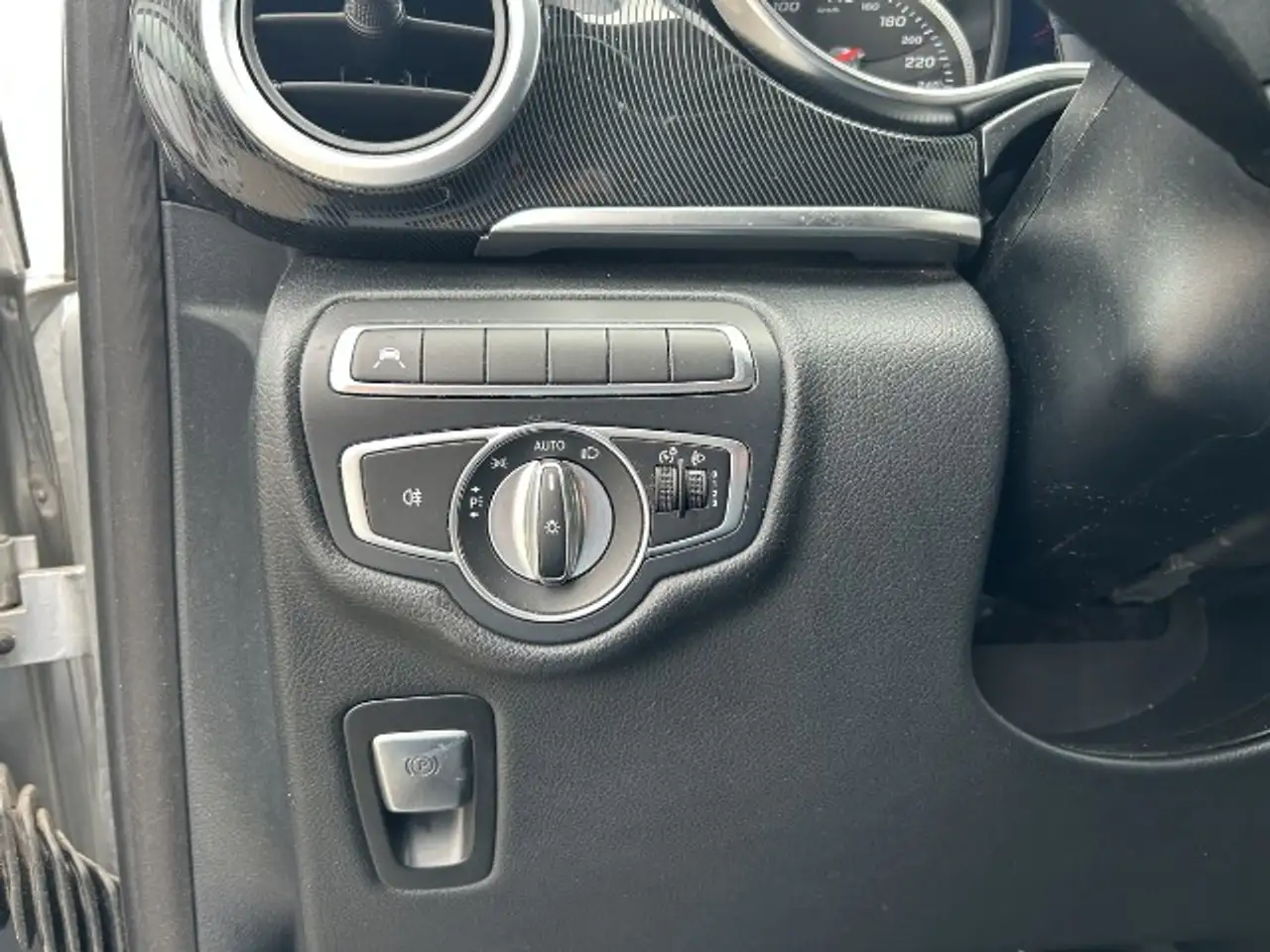 Mercedes-Benz V 220 CDI kompakt Edition — photo 11