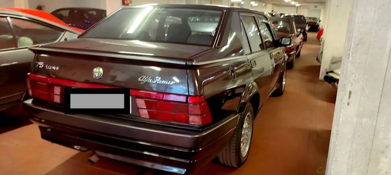 Alfa Romeo 75 2.0i ts ASN, foto 3