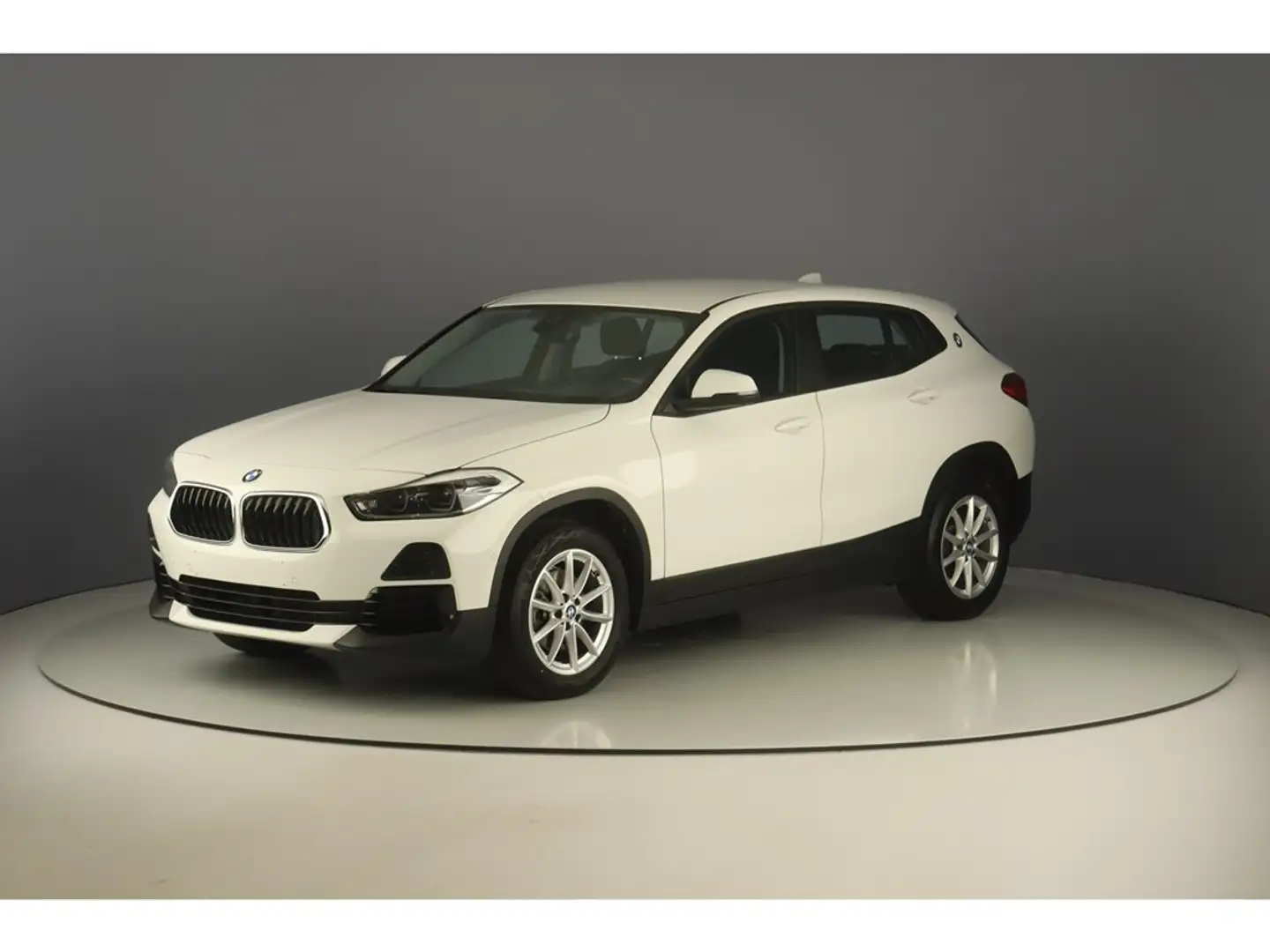 BMW X2 sDrive18i 136pk Pack Business Blanc - 1