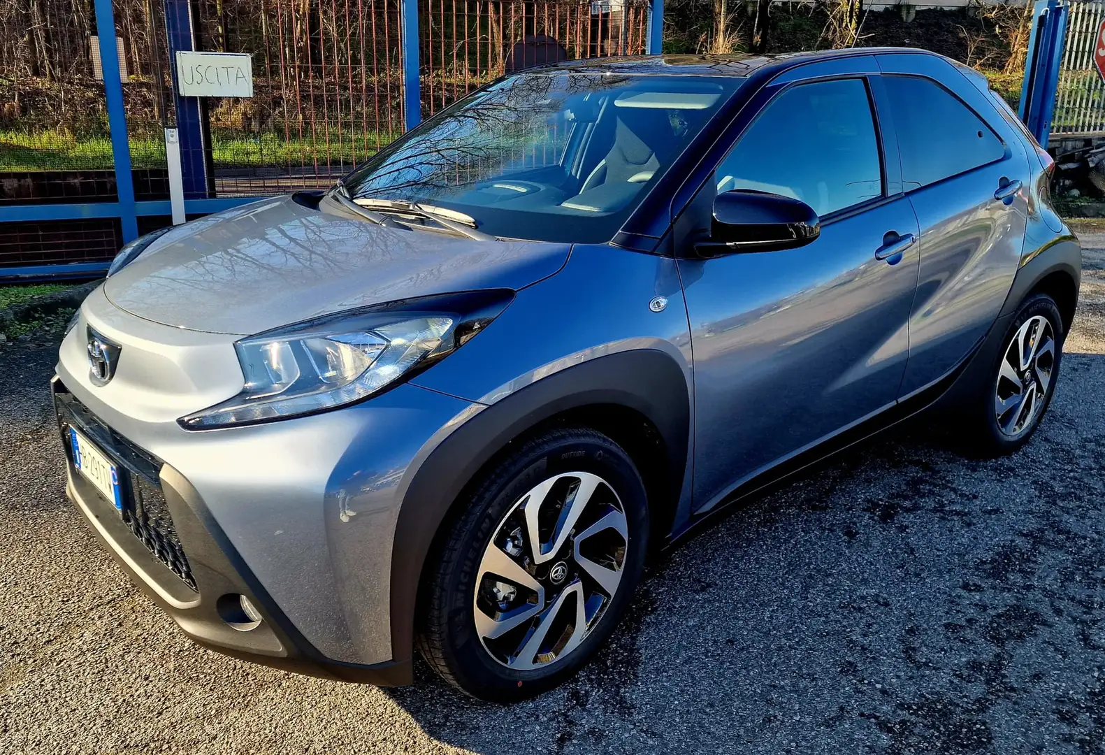 Toyota Aygo Aygo X Air X 1.0 Trend Air 72cv Silber - 1