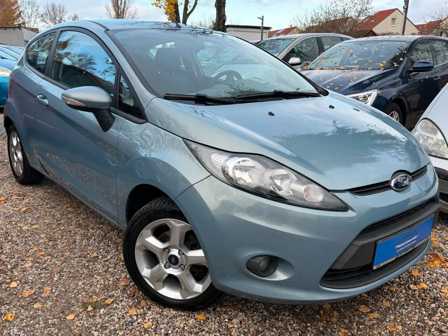 Ford Fiesta Trend*1.HD*Klima*84.TKM*TÜV NEU Grau - 1