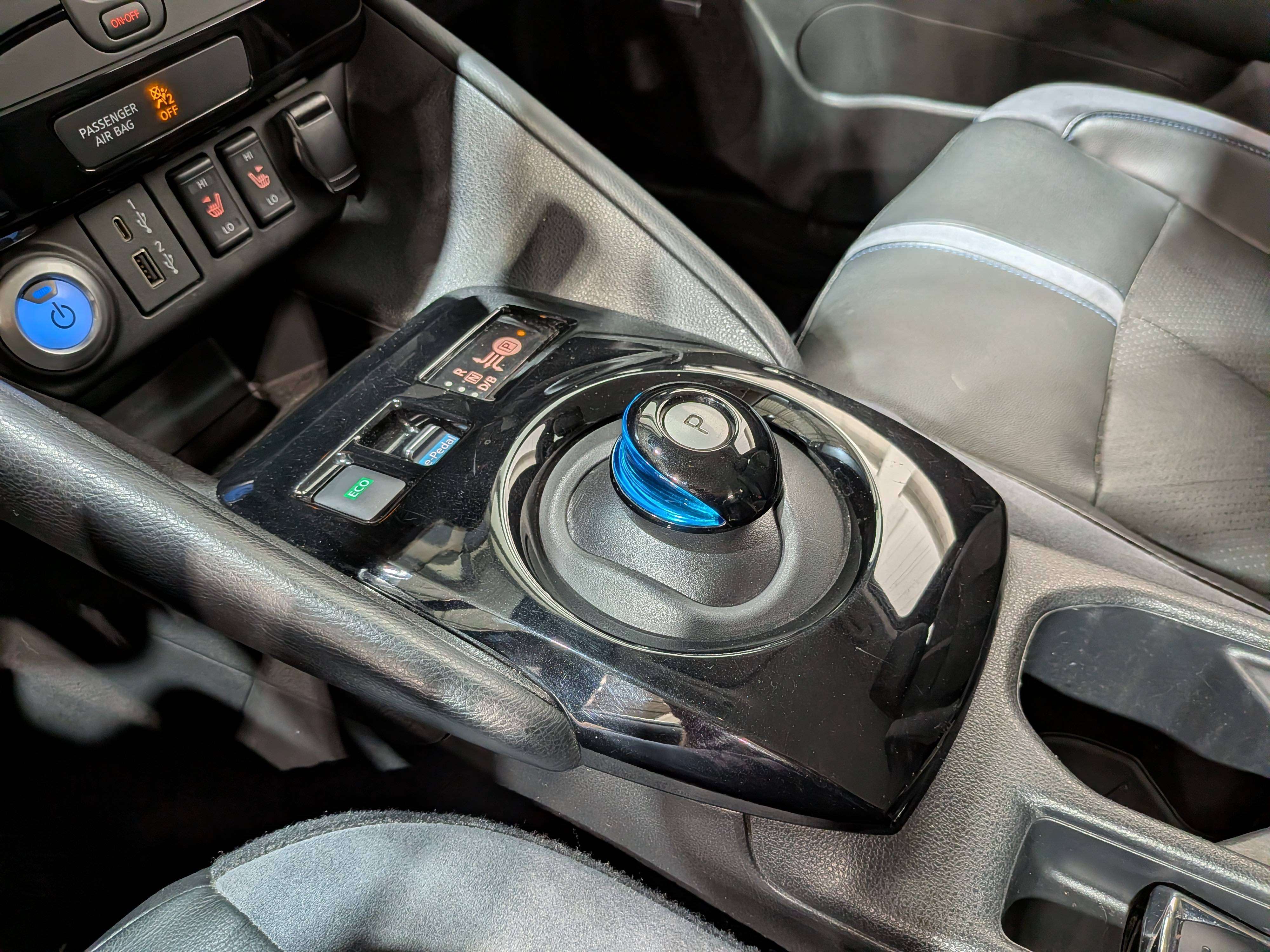 Nissan LEAF 2020