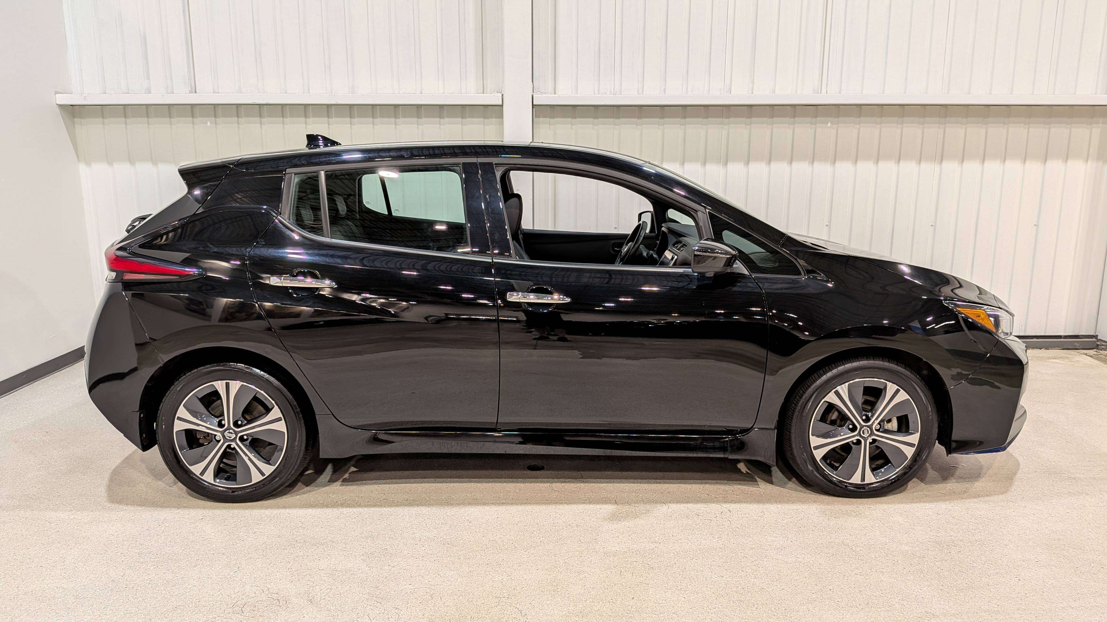 Nissan LEAF 2020