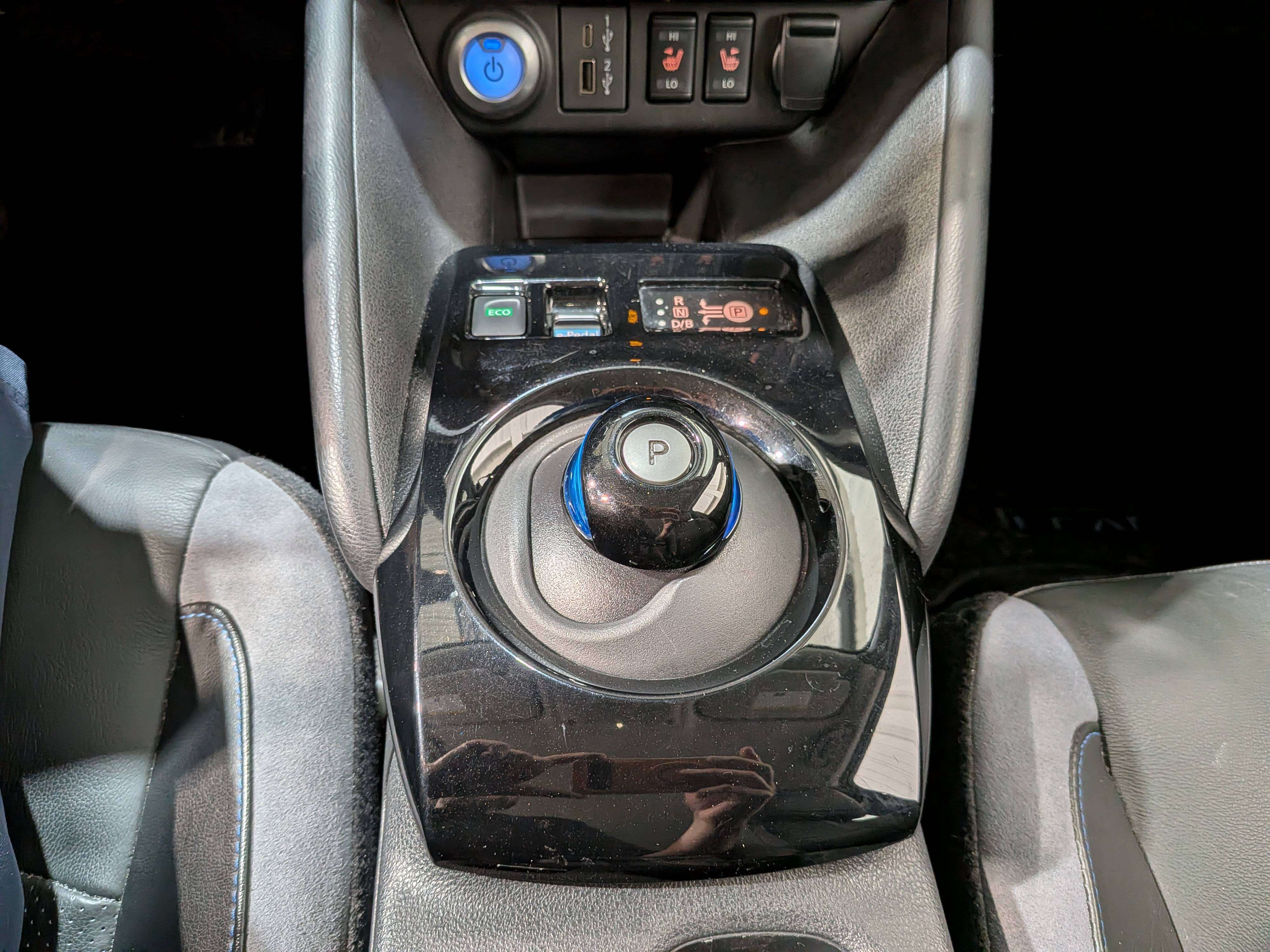 Nissan LEAF 2020