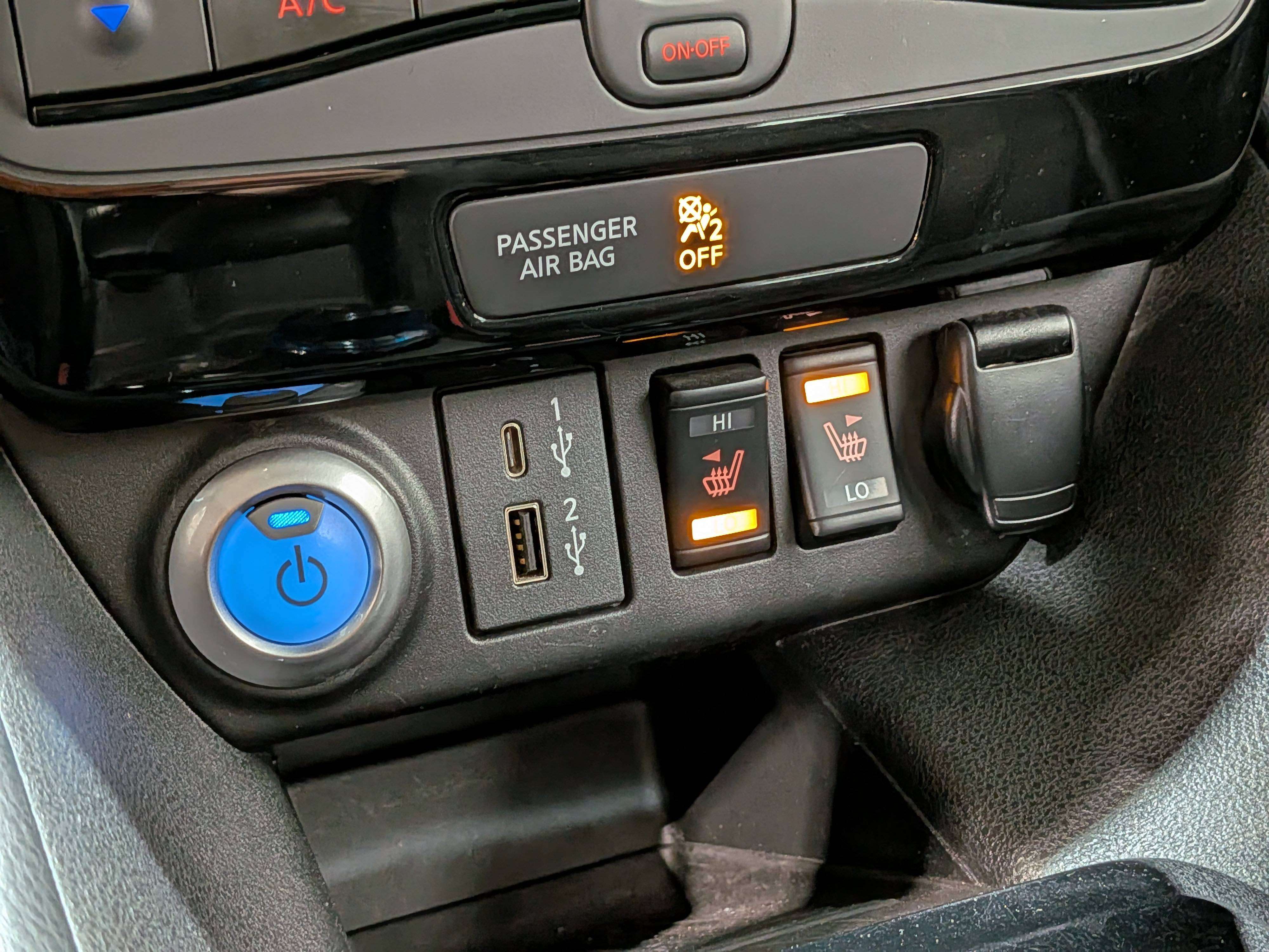 Nissan LEAF 2020