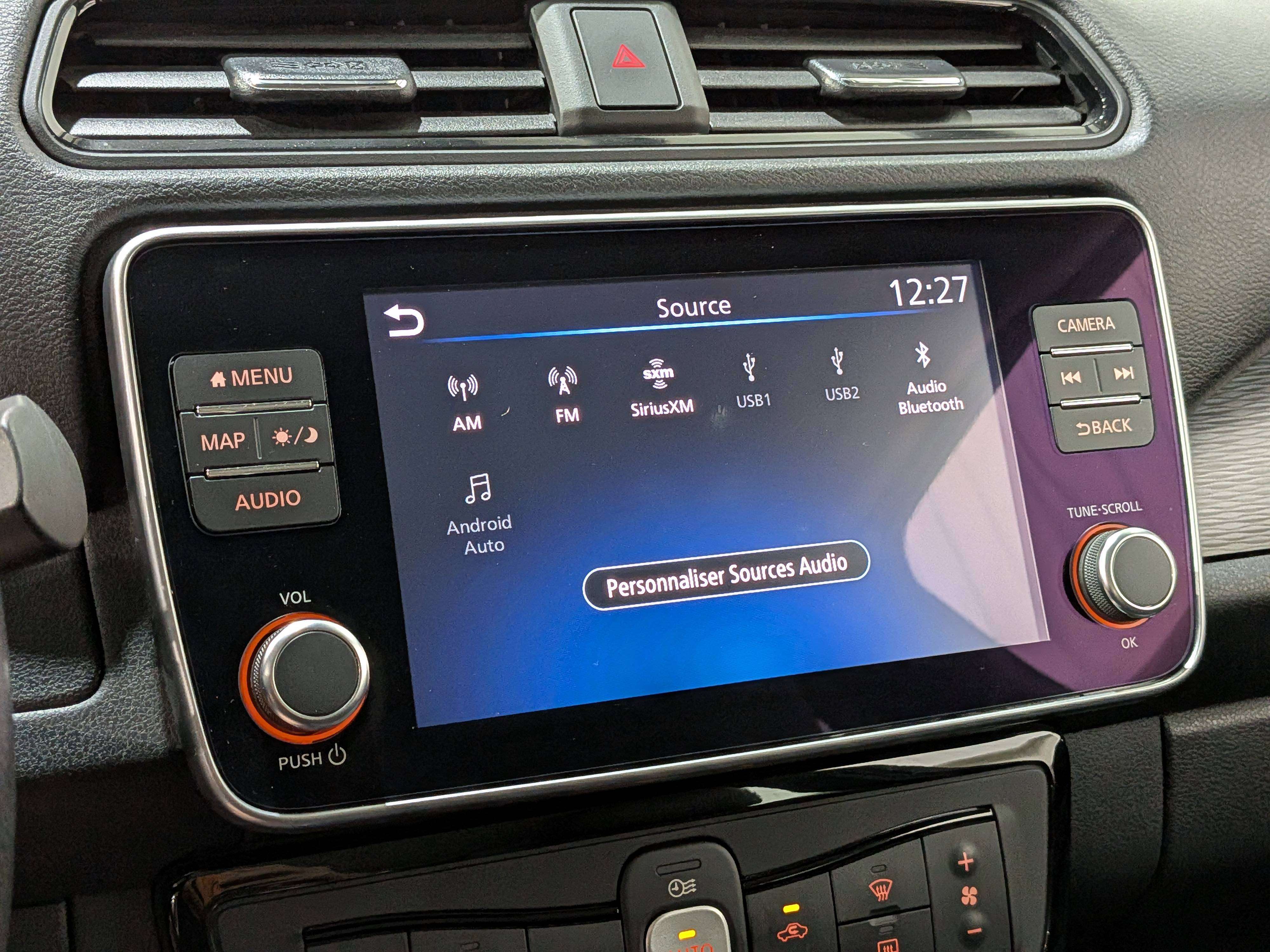 Nissan LEAF 2020