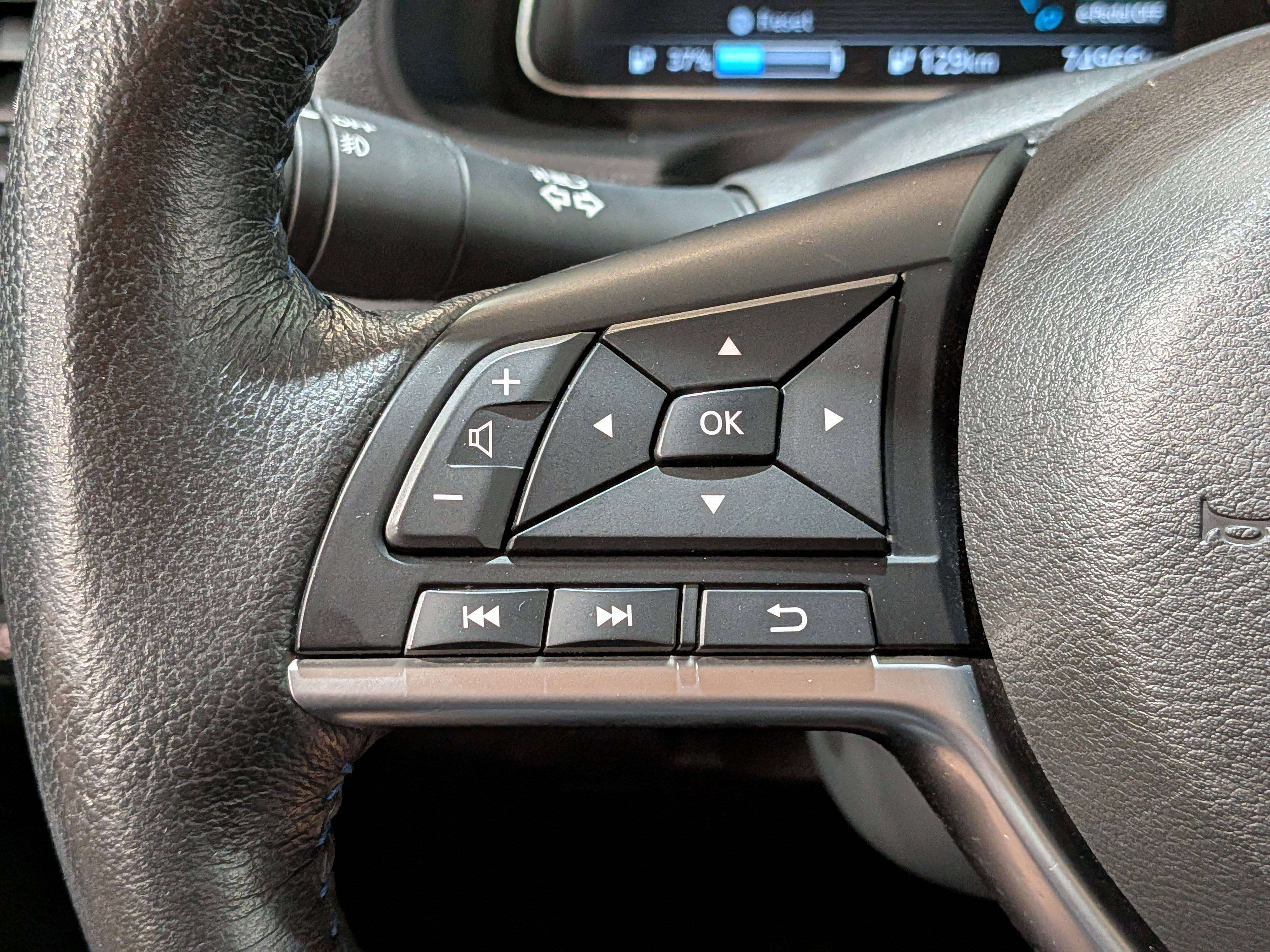 Nissan LEAF 2020
