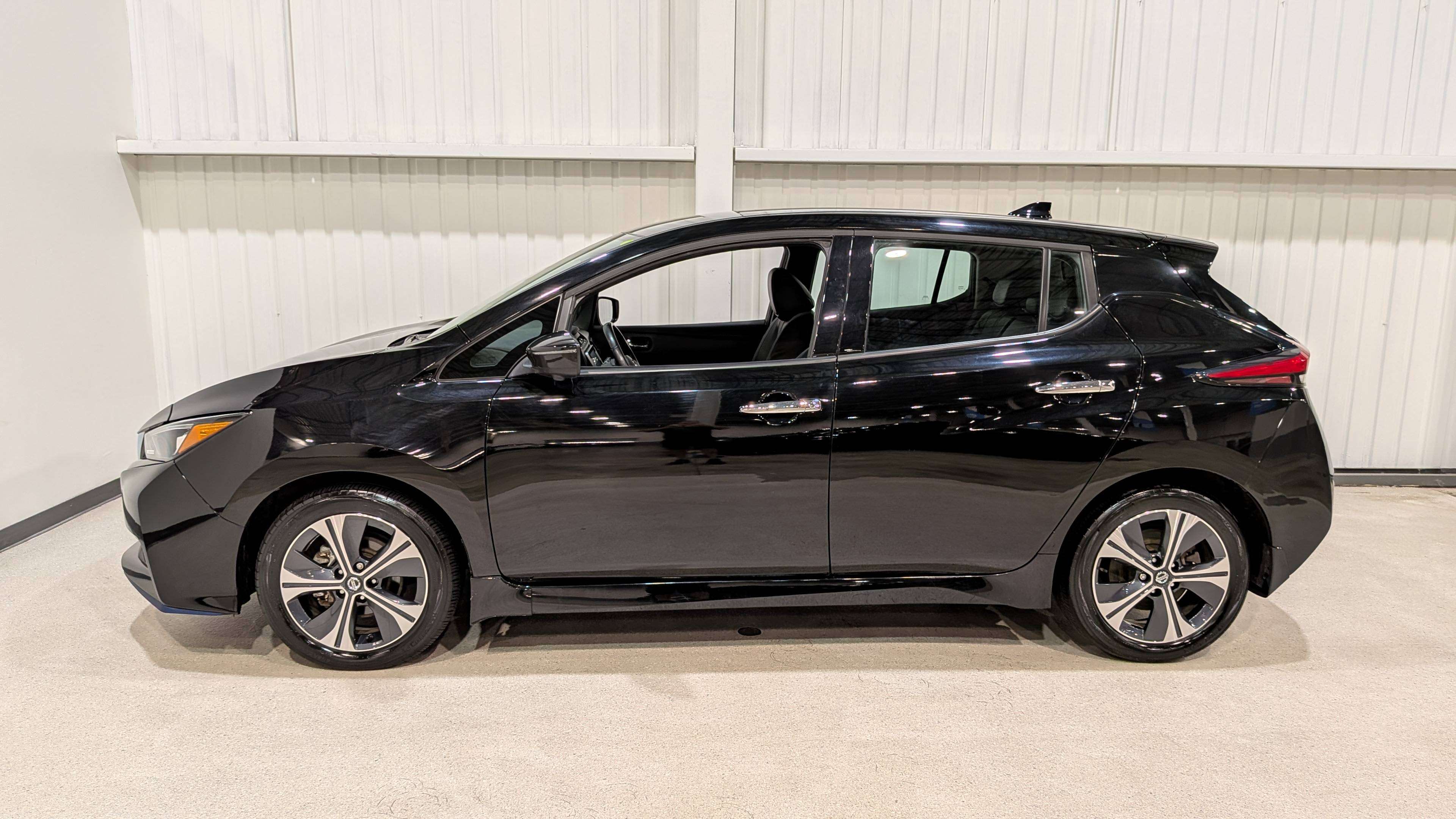 Nissan LEAF 2020