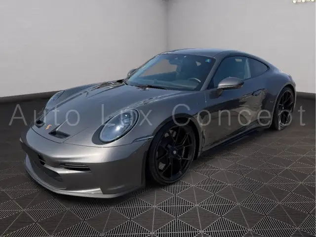 Porsche 911 main image