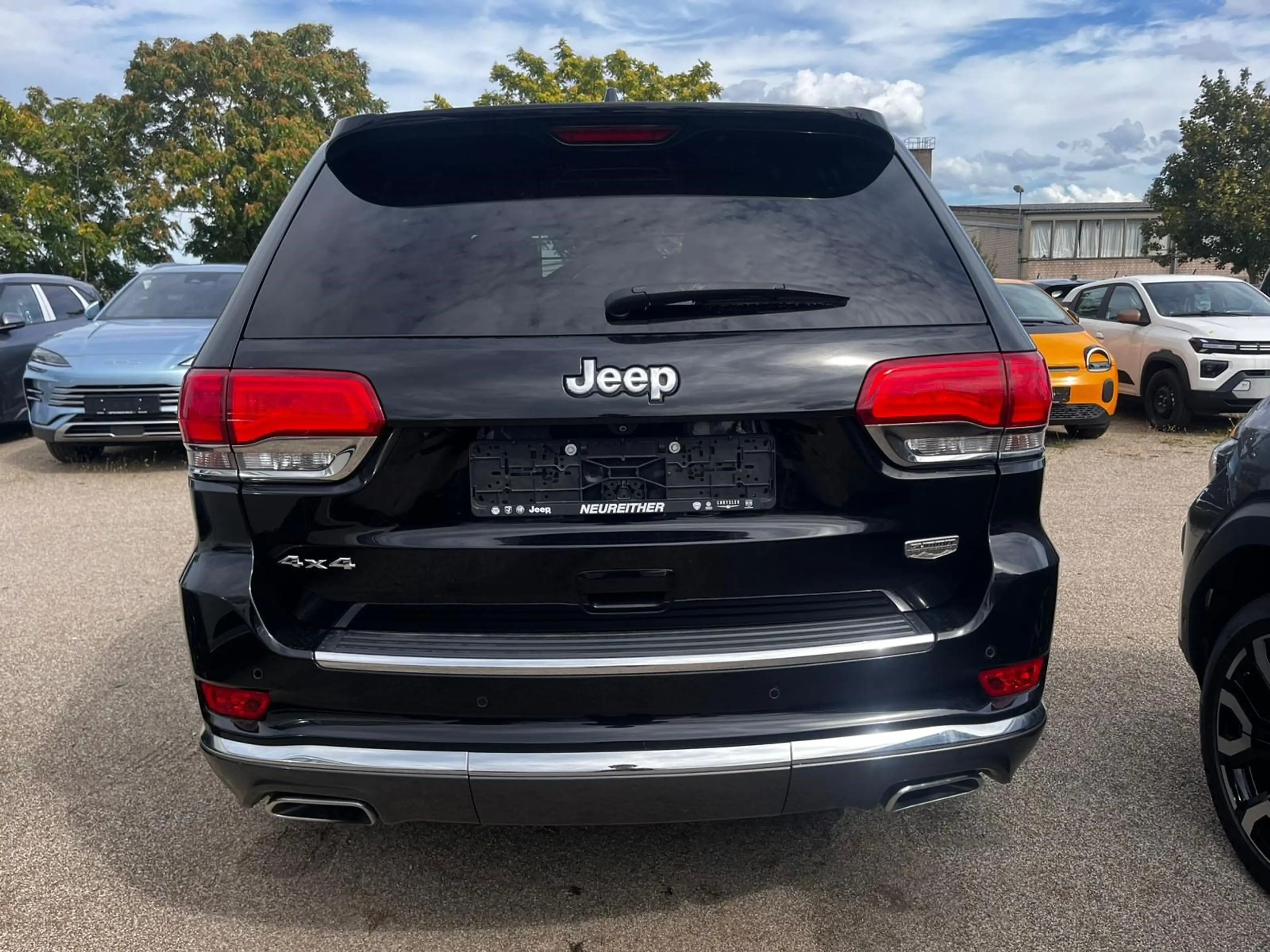 Jeep Grand Cherokee 3.0 CRD Summit Automatik — photo 2