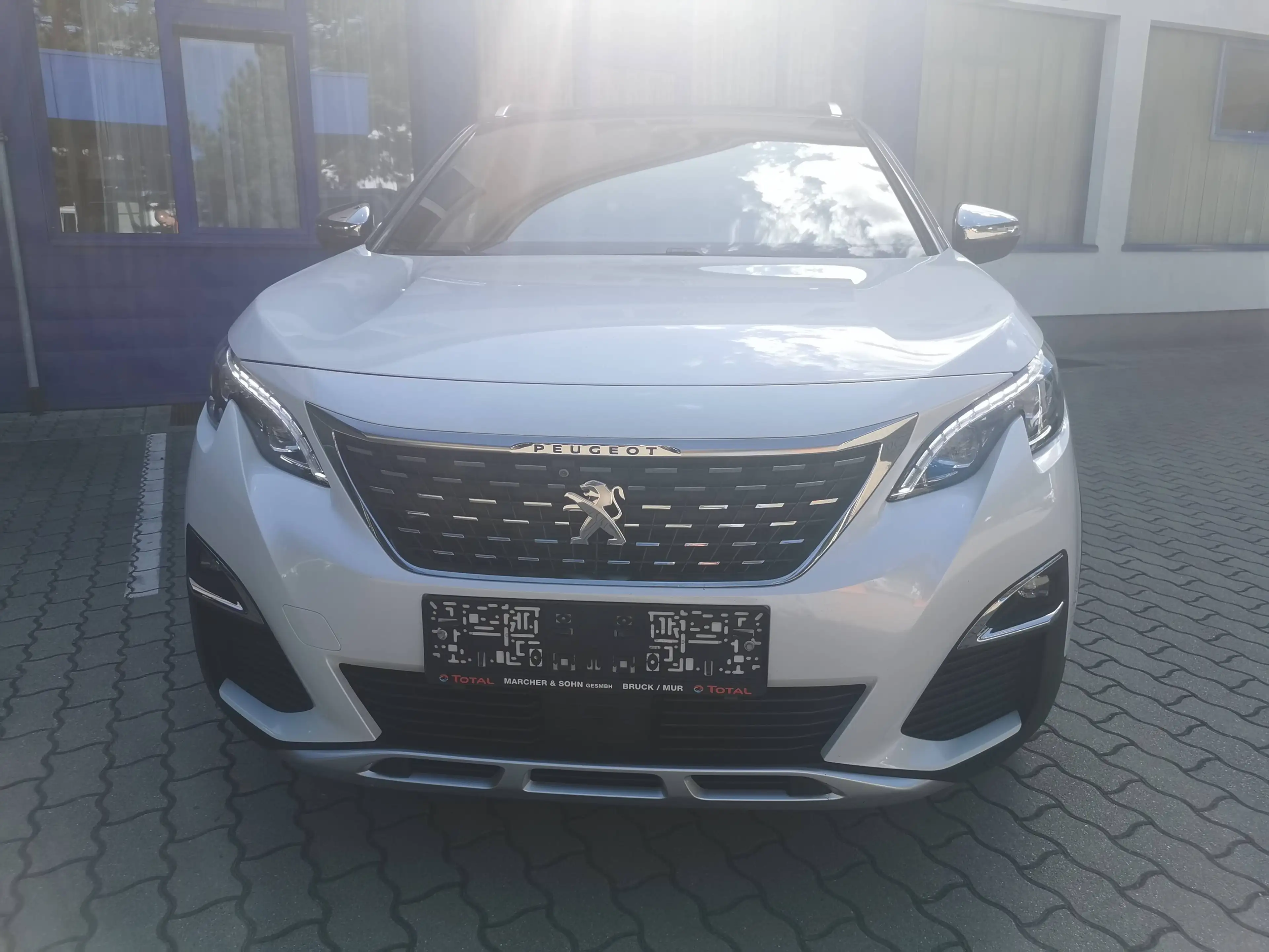 Peugeot 5008 5008 2,0BlueHDI 180 GT EAT6 — photo 2