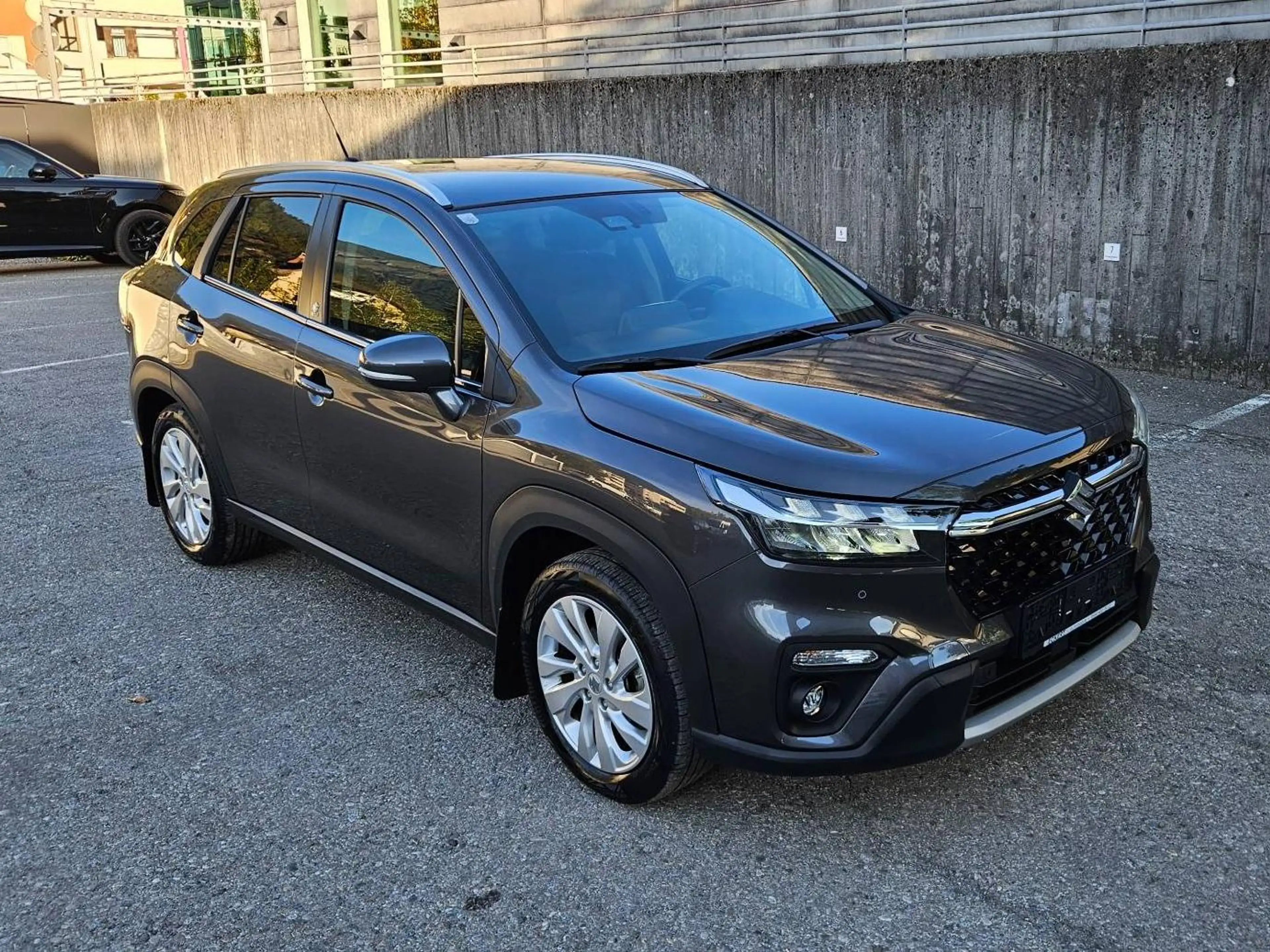 Suzuki SX4 S-Cross SX4 S-Cross 1,5 DITC Hybrid shine Aut. 4x4 + AHK — photo 6