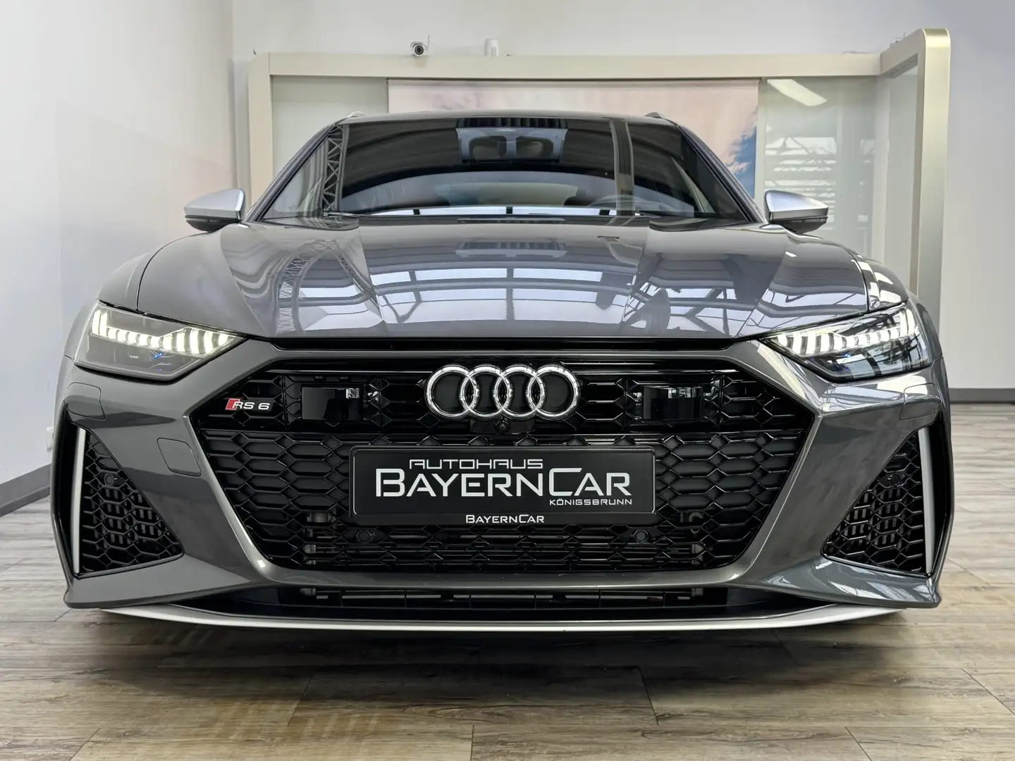 Audi RS6 HeadUP MatrixLED Pano B&O 360° ACC Sitzlüft. Grau - 2