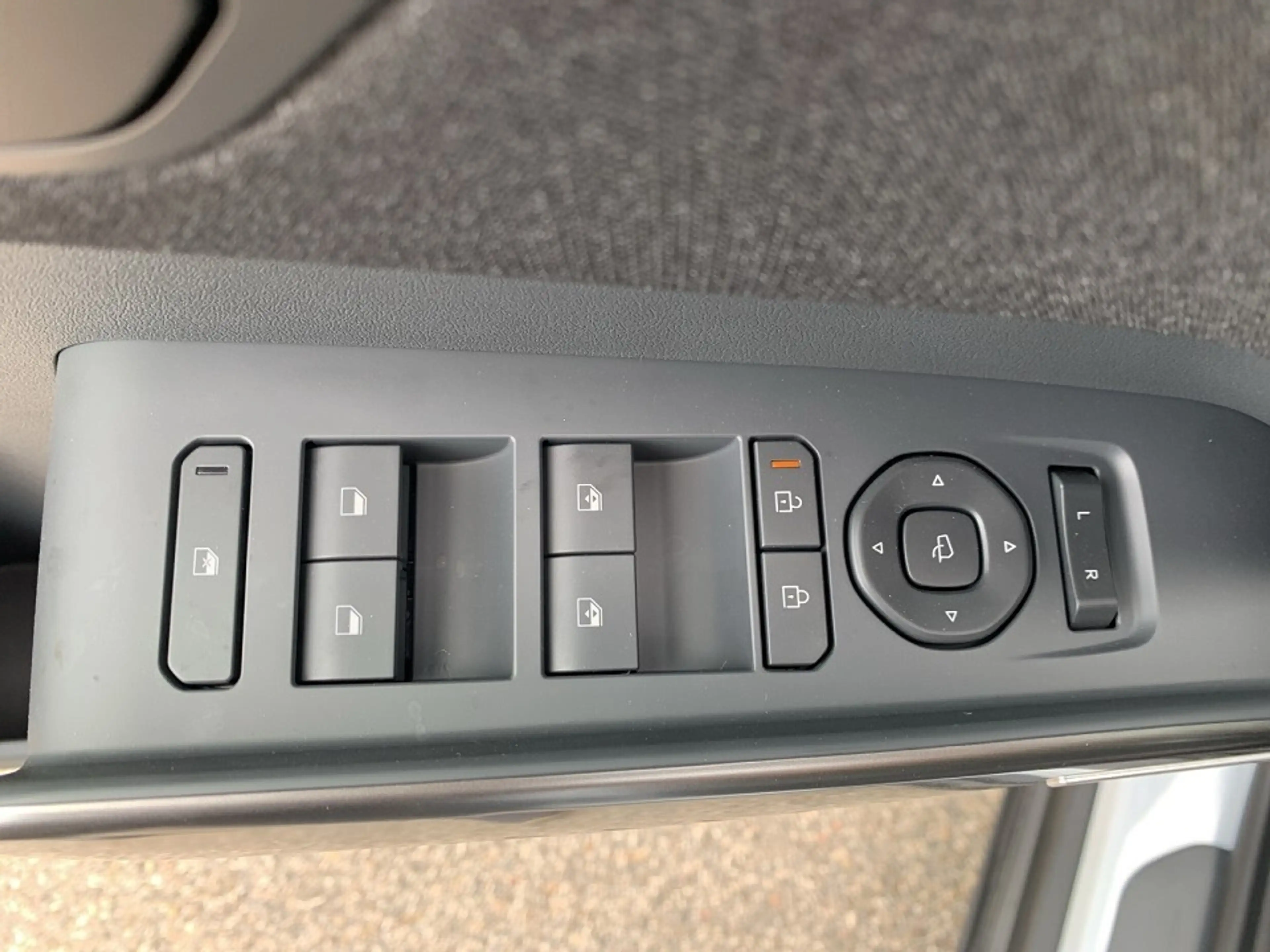 Kia EV2 4S FWD 61kWh Earth — photo 9