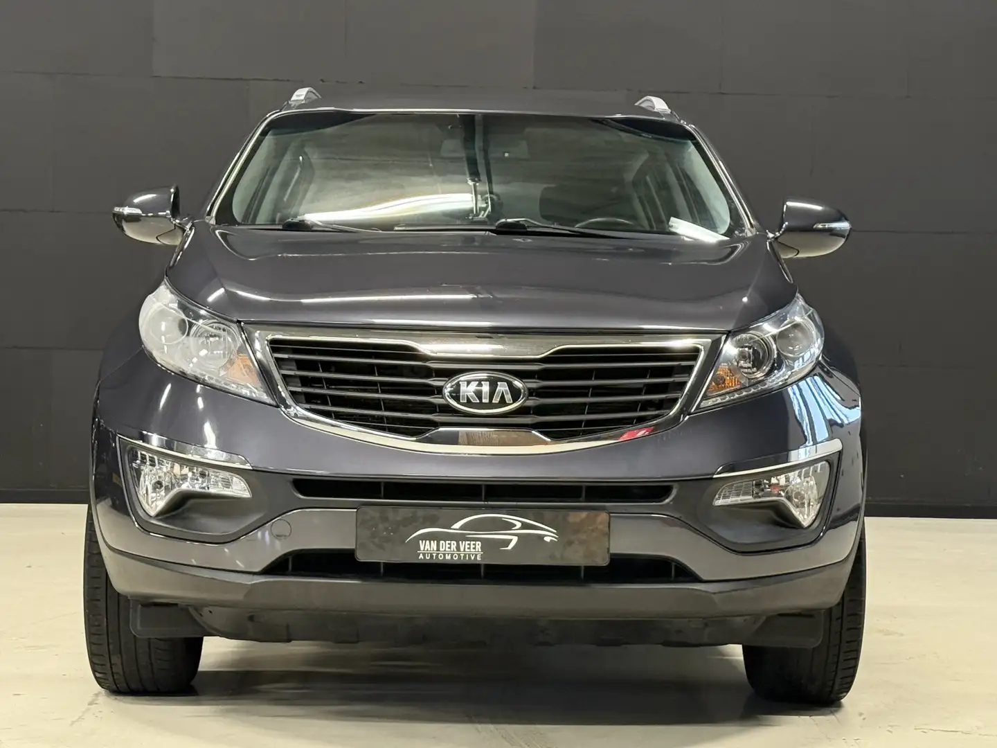 Kia Sportage 1.6 GDI ComfortLine | Stoelverw. | Trekhaak | PDC Gris - 2