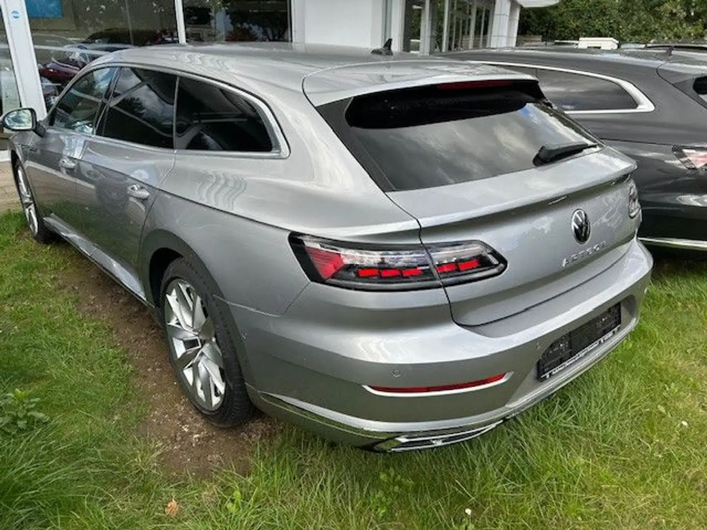 Volkswagen Arteon Shooting Brake R-Line AREA VIEW, PANORAMA Argento - 2