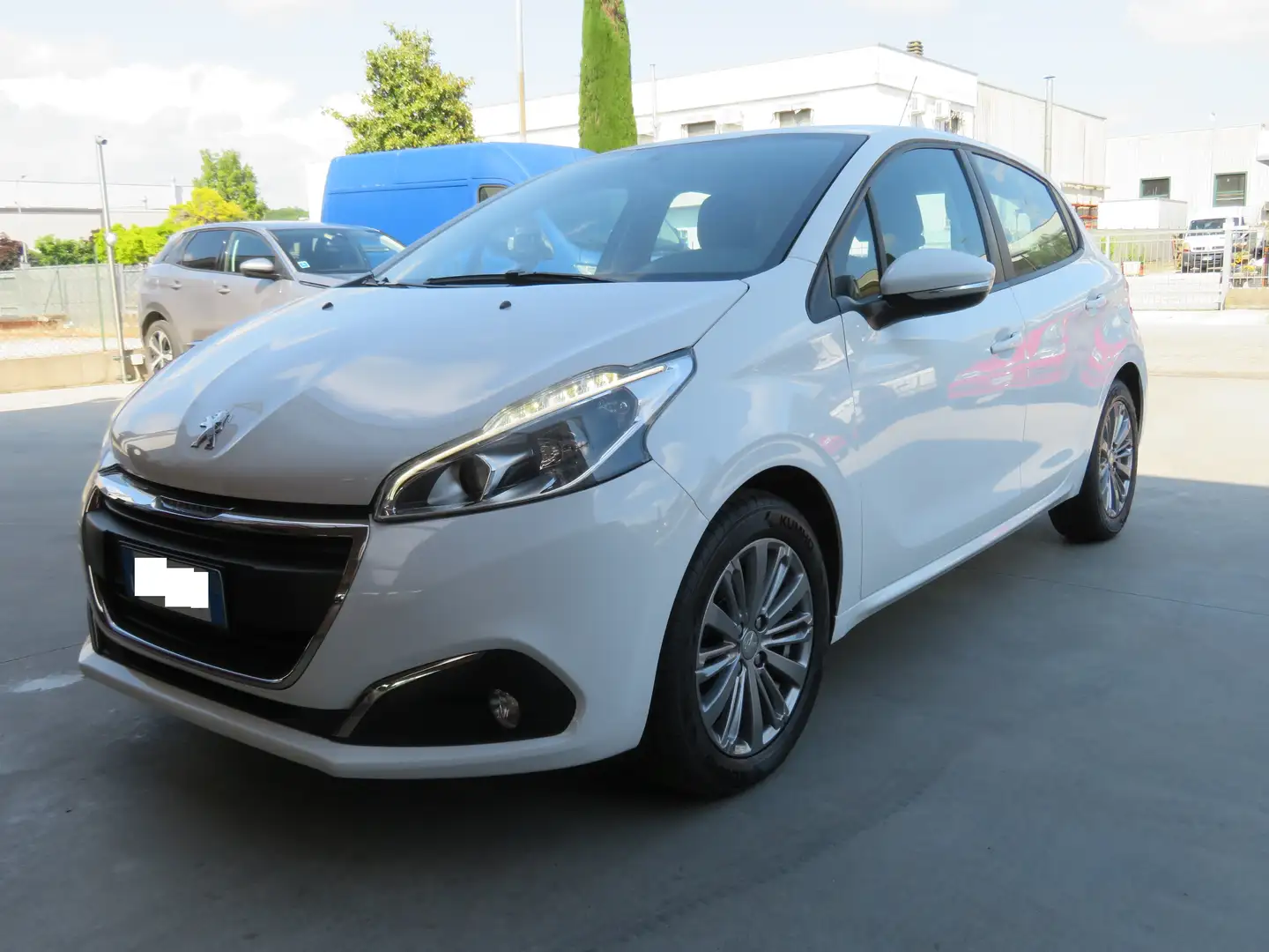 Peugeot 208 208 5p 1.6 bluehdi Active 75cv Bianco - 2