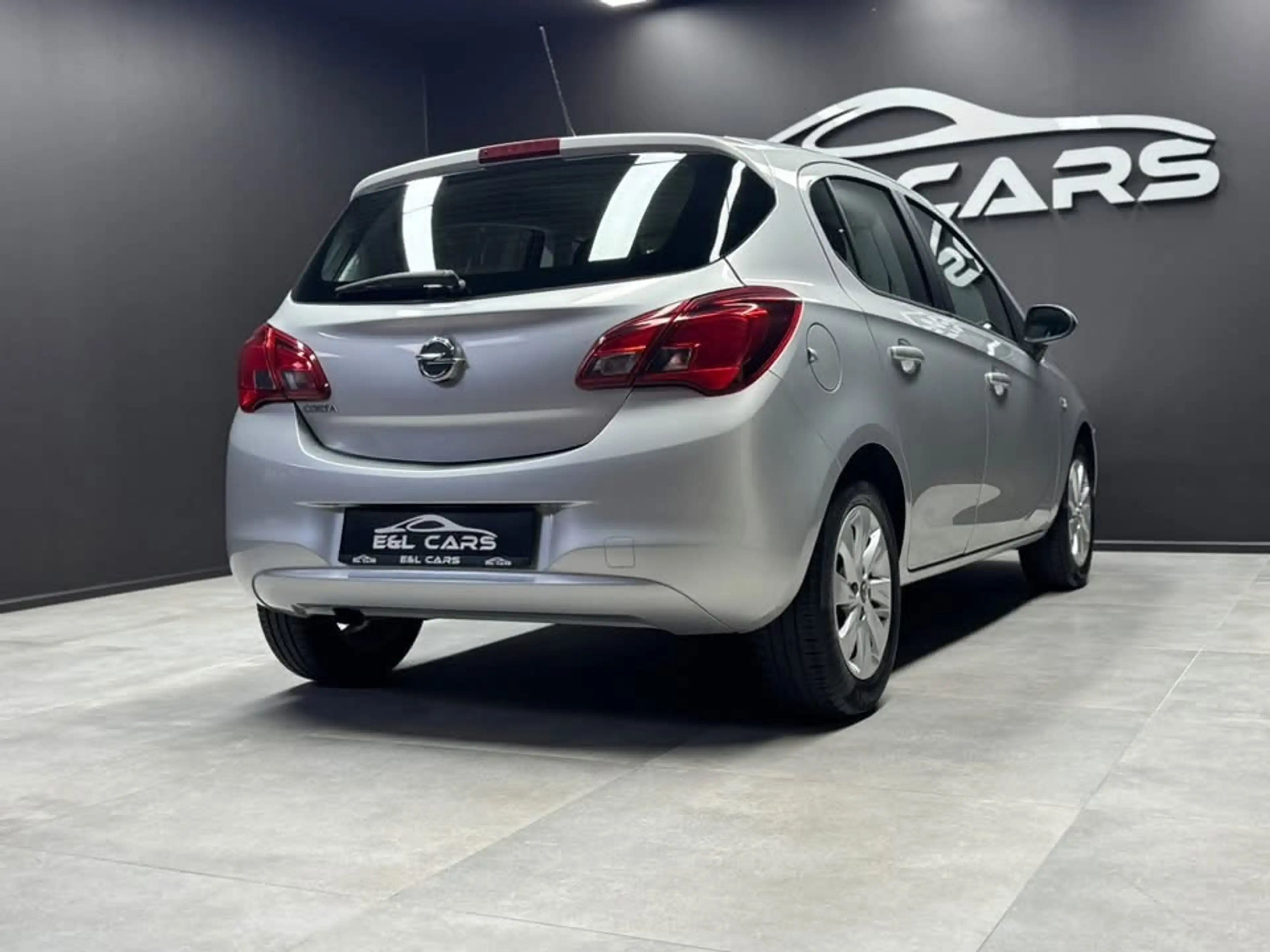Opel Corsa Corsa 1.4i **12 mois de garantie** — photo 4