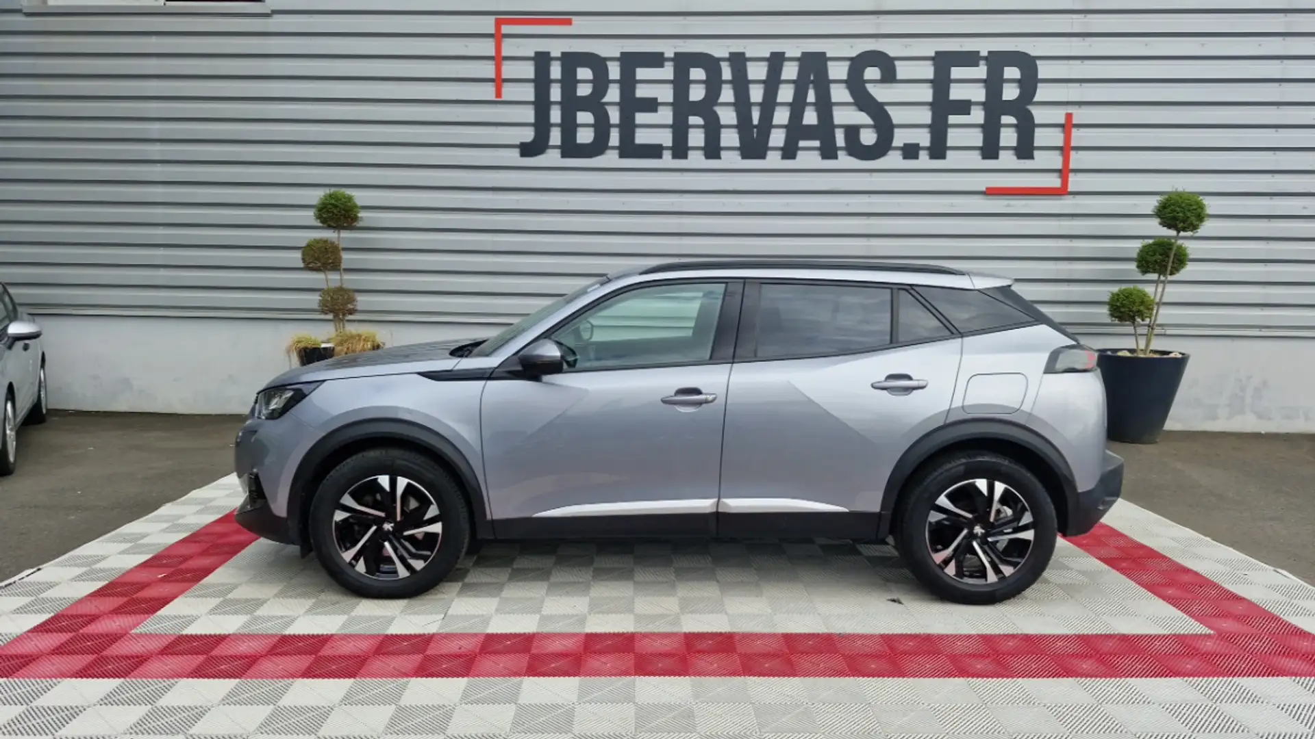 Peugeot 2008 BUSINESS bluehdi 130 ss eat8 allure - 1