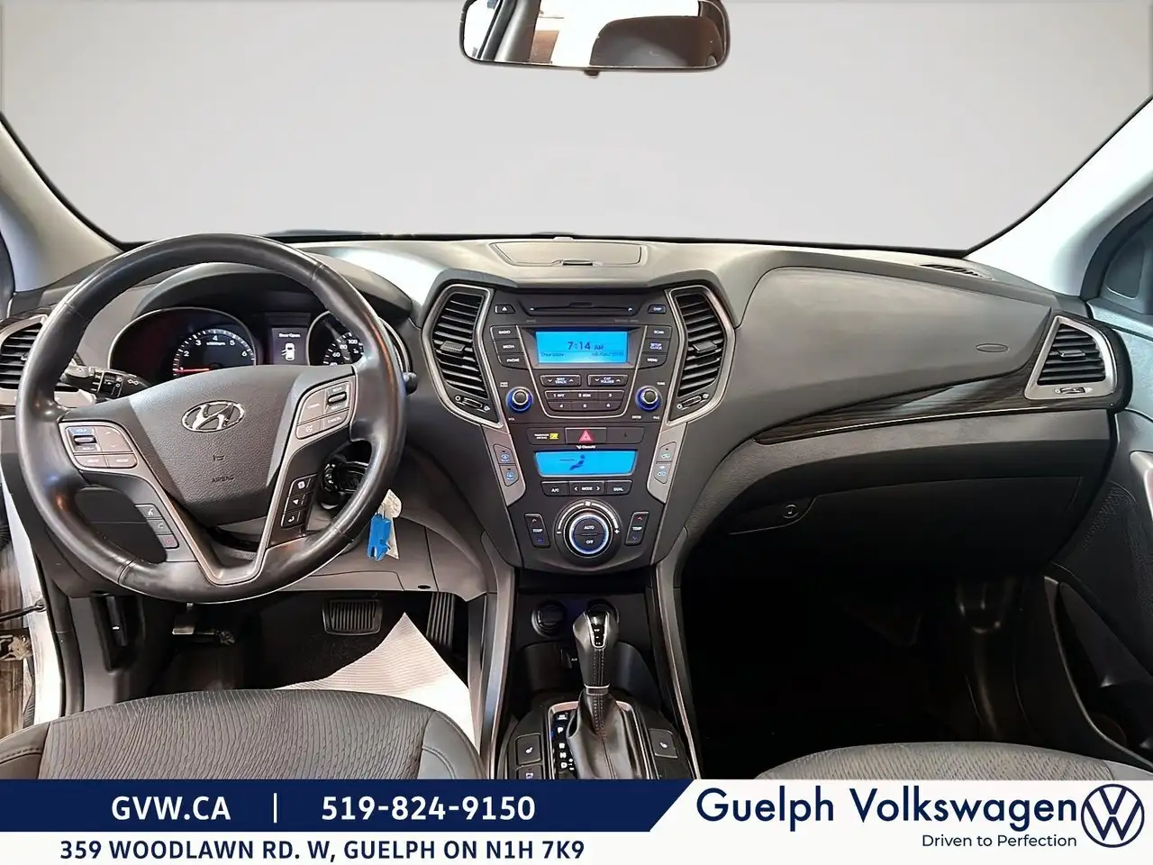 Hyundai SANTA FE photo Hyundai SANTA FE