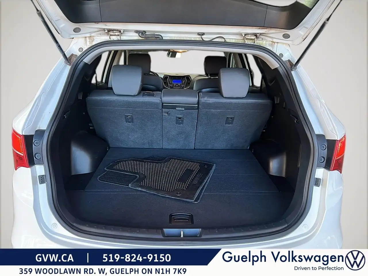 Hyundai SANTA FE photo Hyundai SANTA FE