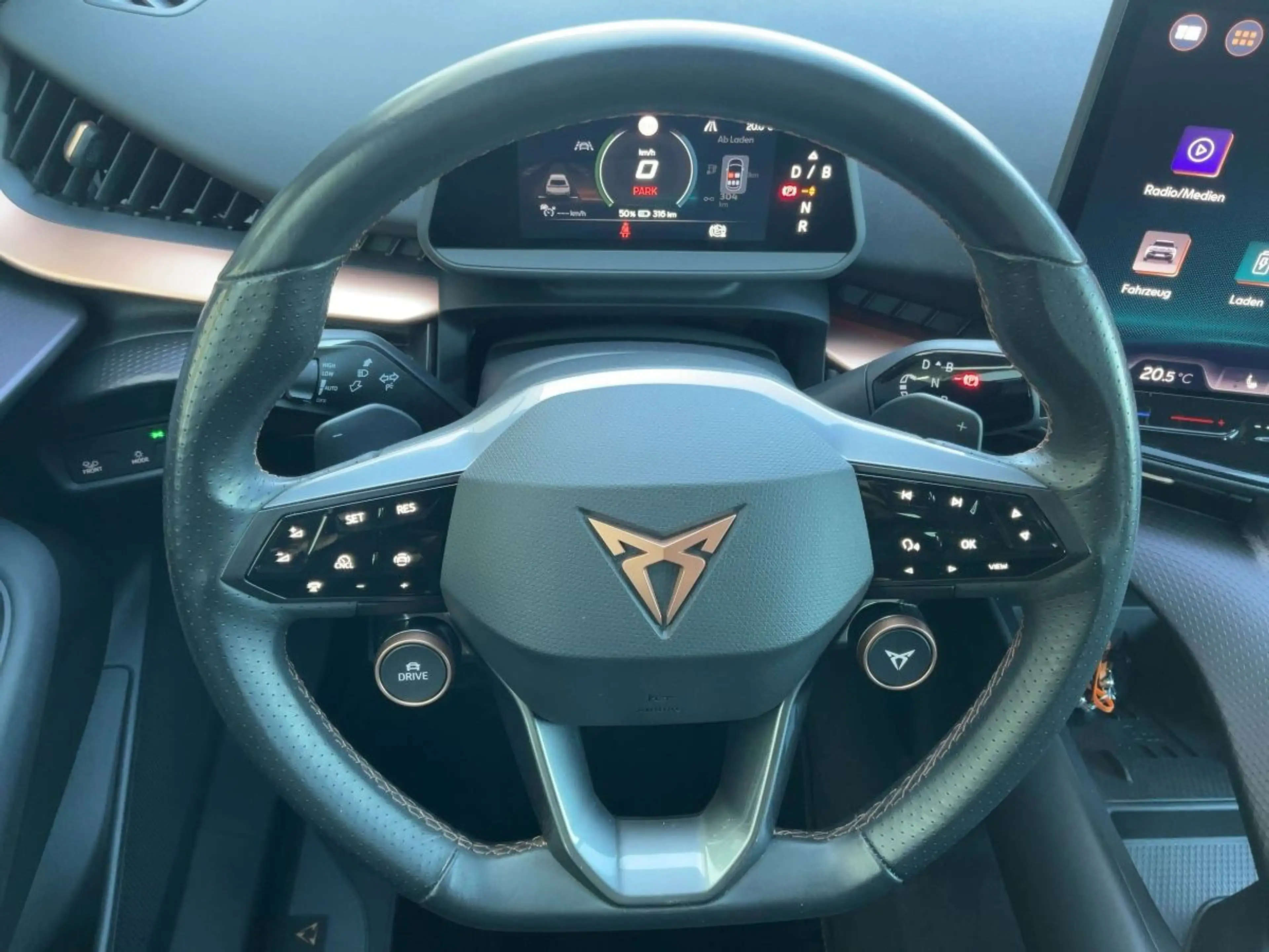 CUPRA Tavascan Endurance LED+NAVI+ACC+RFK+APP — photo 10