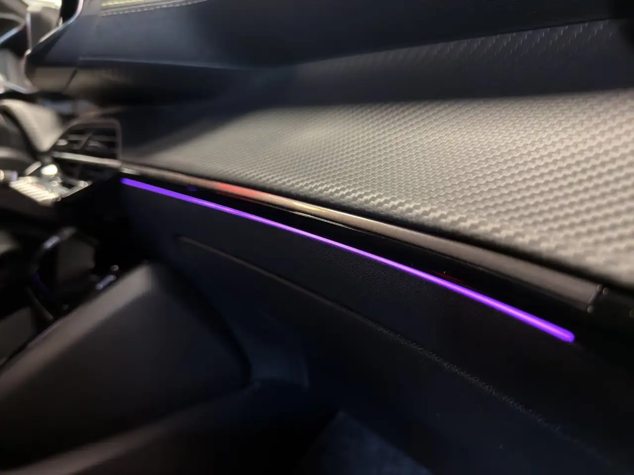 Peugeot 208 1.2 hybrid GT 145cv e-dcs 6, миниатюра 18